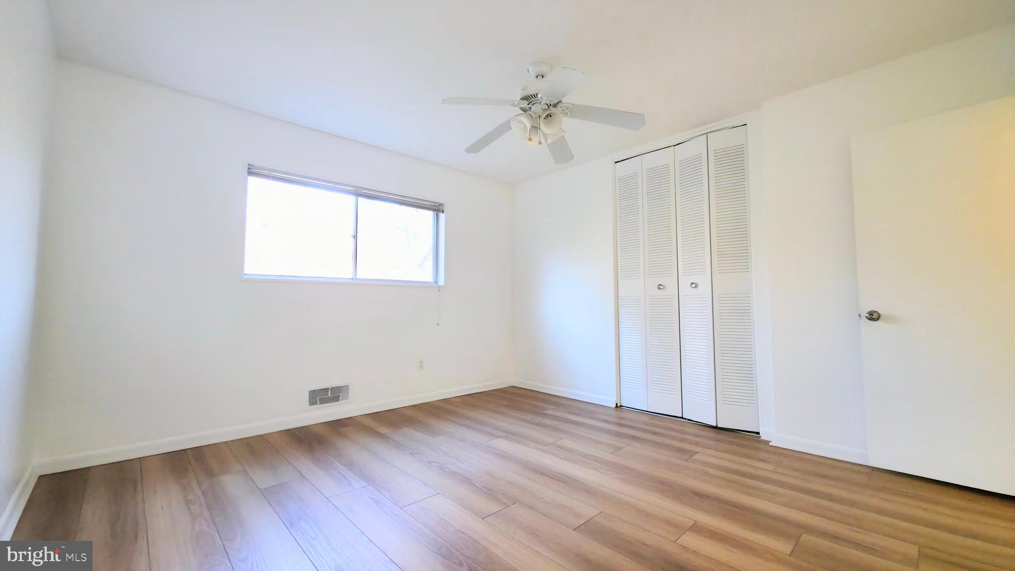 Real estate listing preview #32