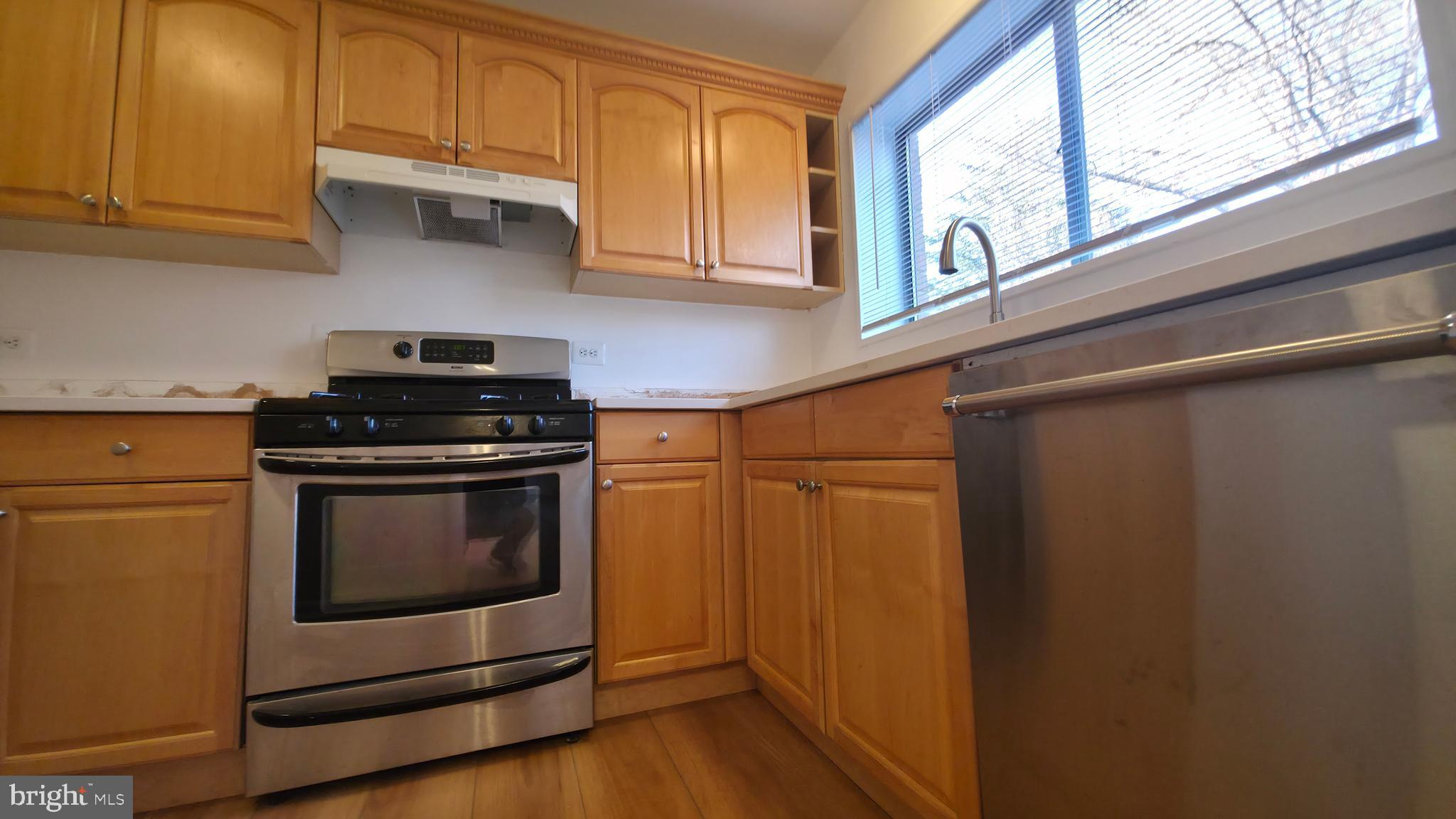 Real estate listing preview #19