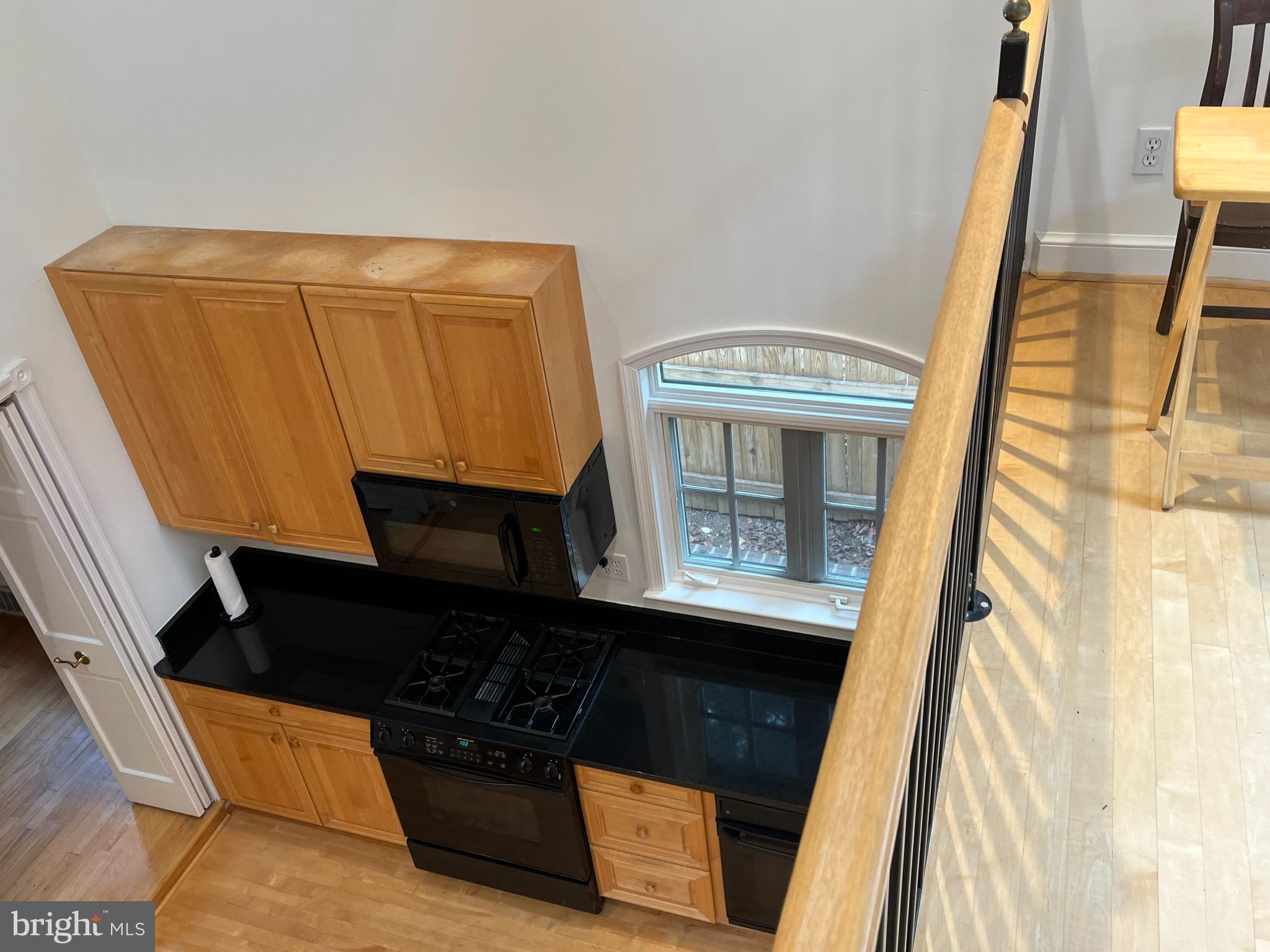 Real estate listing preview #9