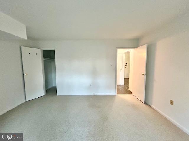 Real estate listing preview #14