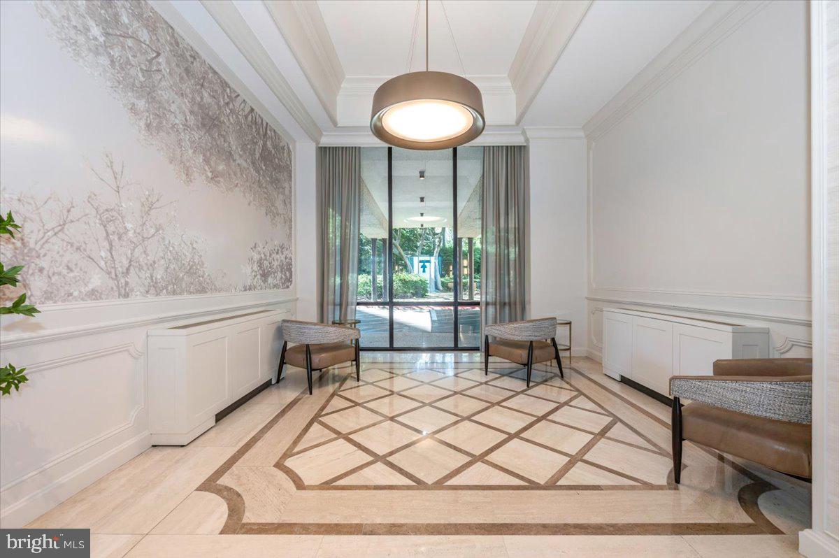 Real estate listing preview #5