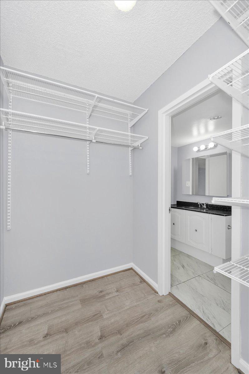 Real estate listing preview #29