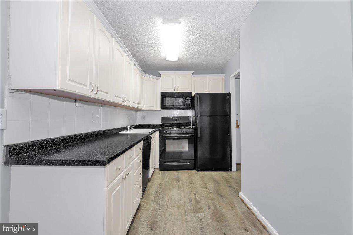 Real estate listing preview #18