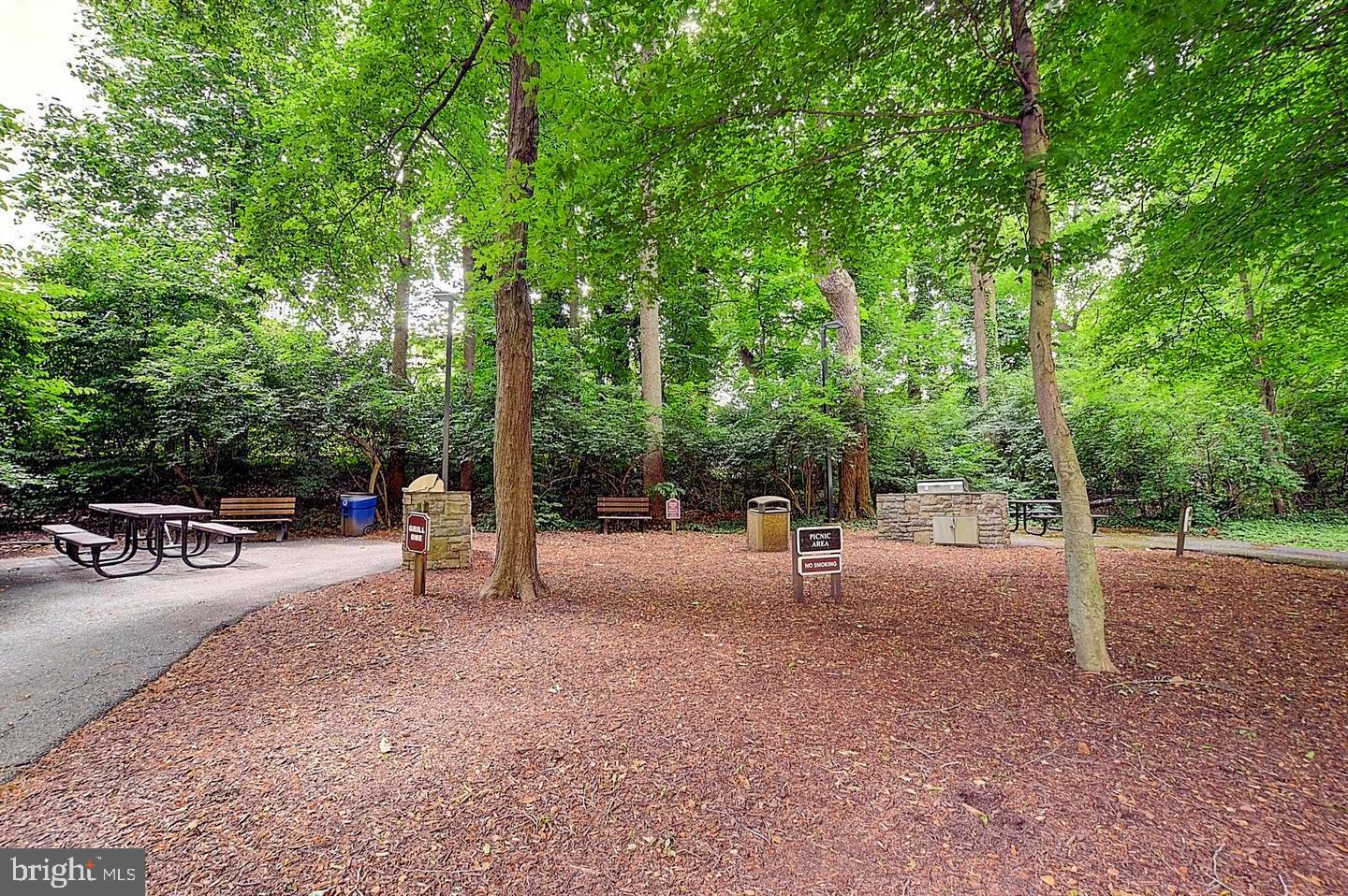 Real estate listing preview #33