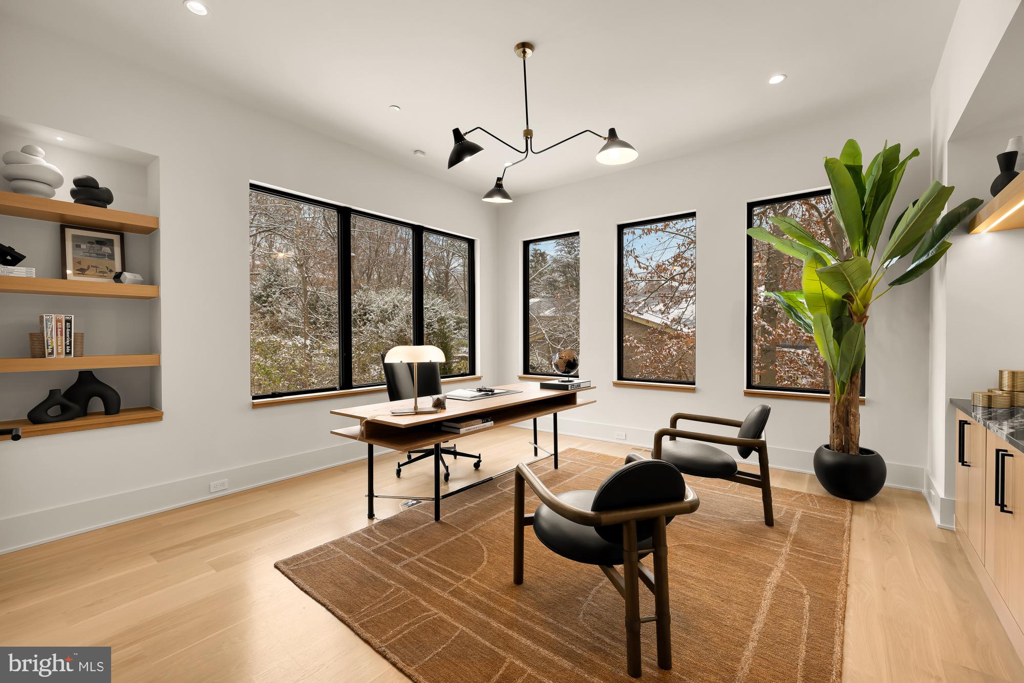 Real estate listing preview #12