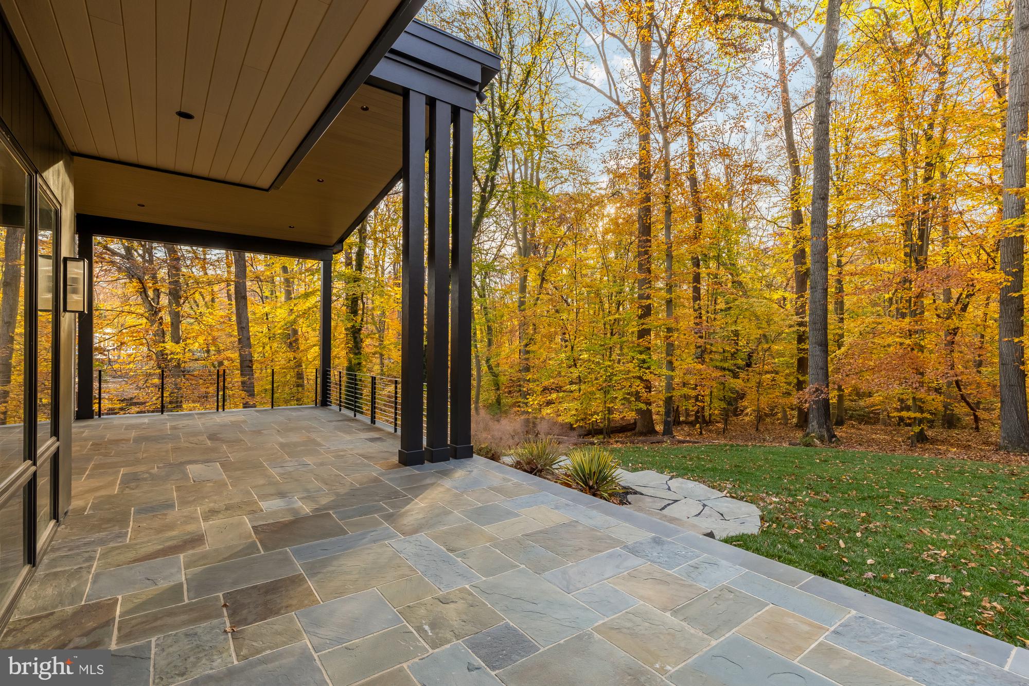 Real estate listing preview #77