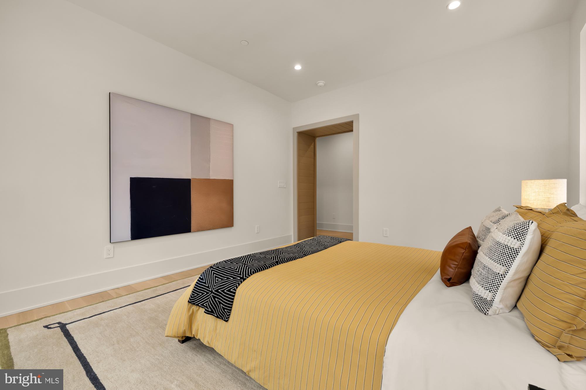 Real estate listing preview #55