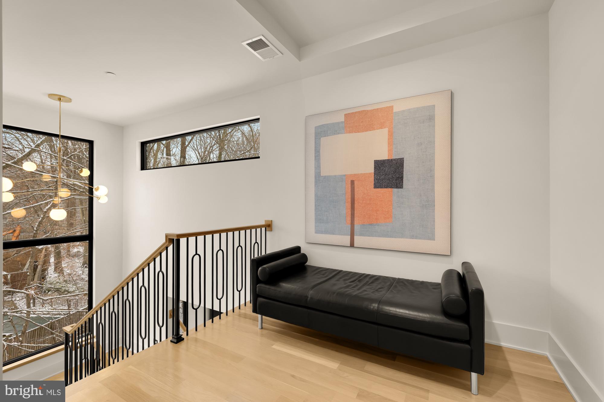 Real estate listing preview #36