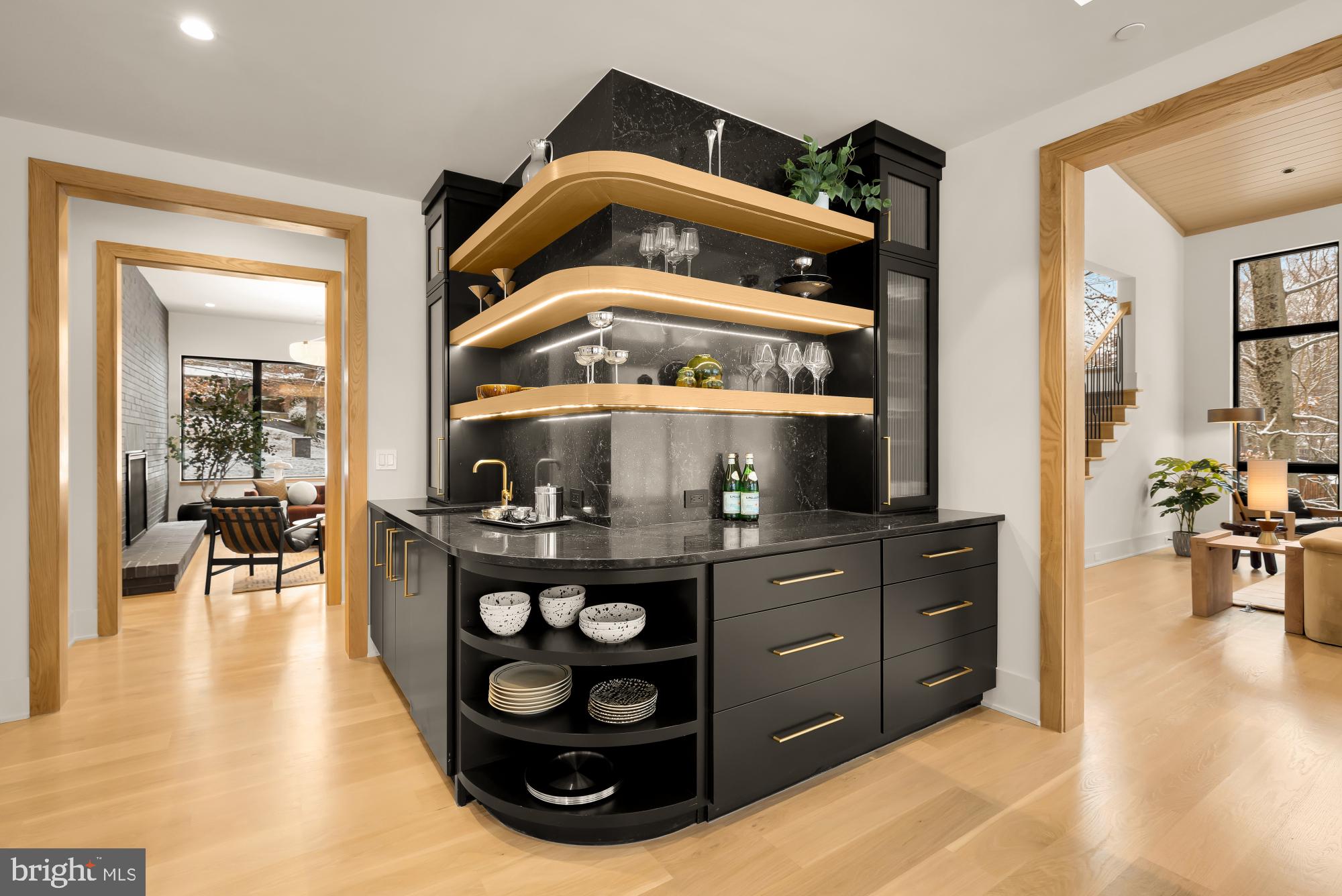 Real estate listing preview #23