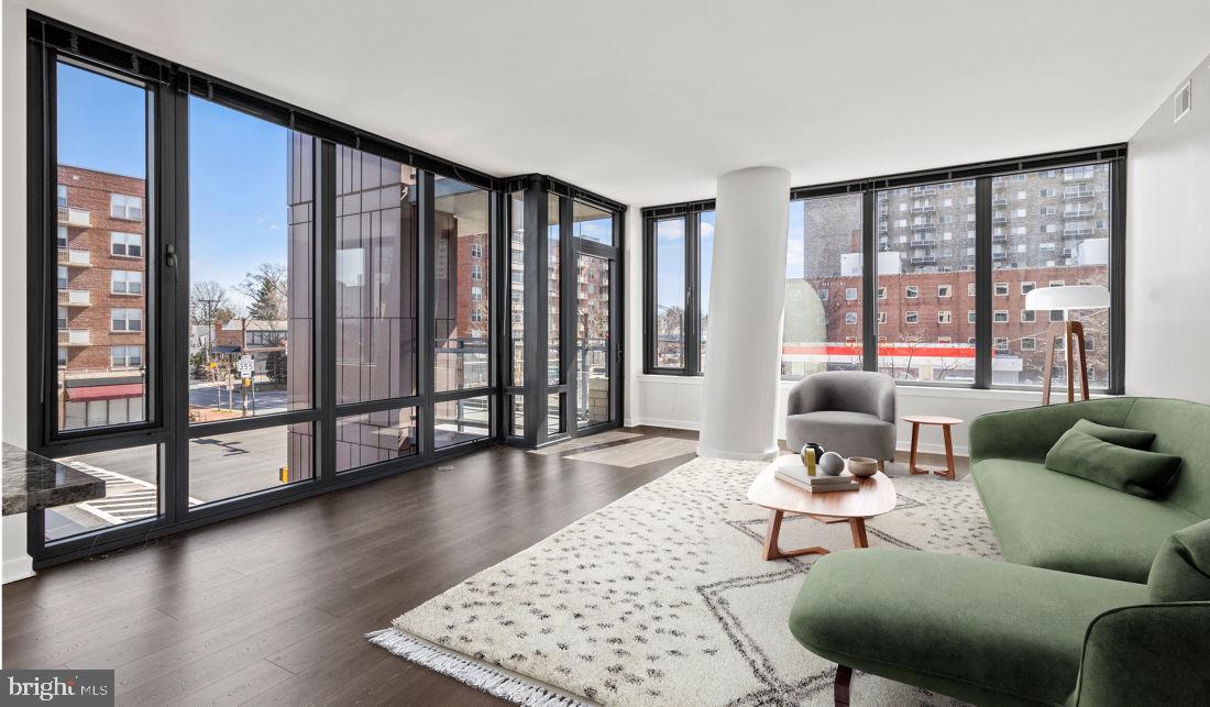 Real estate listing preview #10