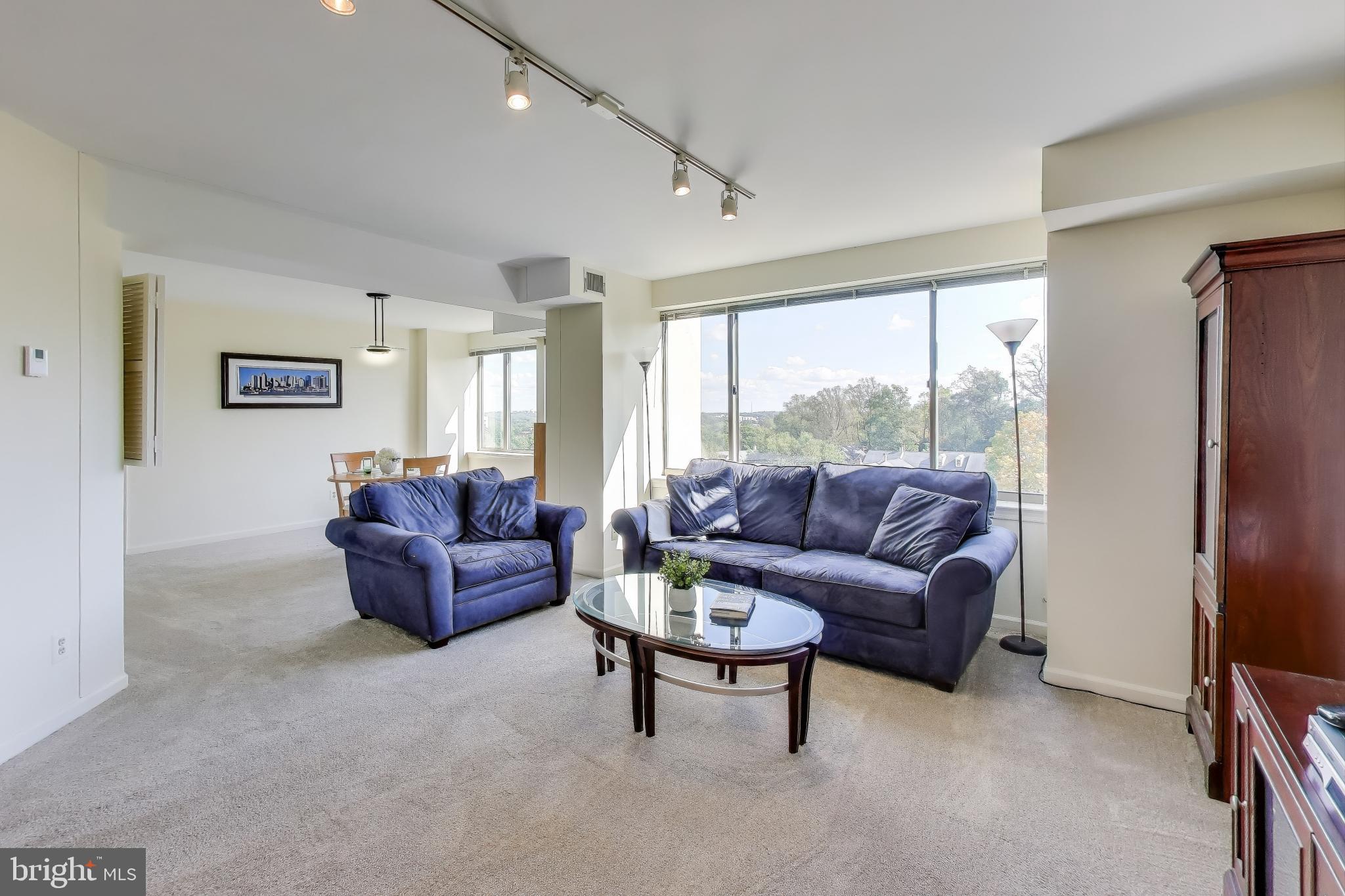 Real estate listing preview #9