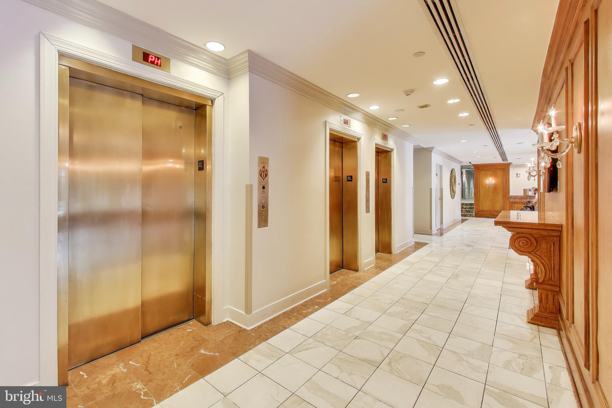 Real estate listing preview #5