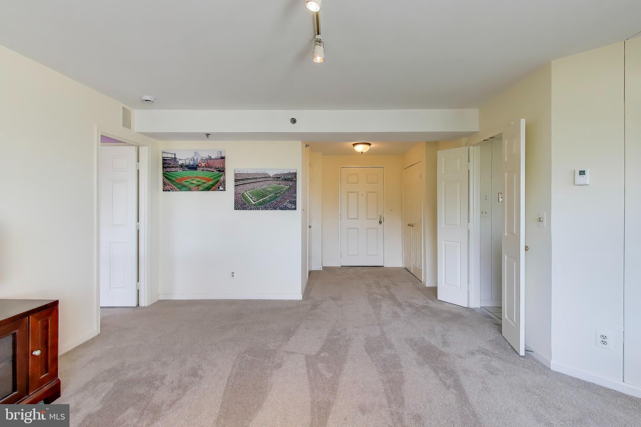 Real estate listing preview #10