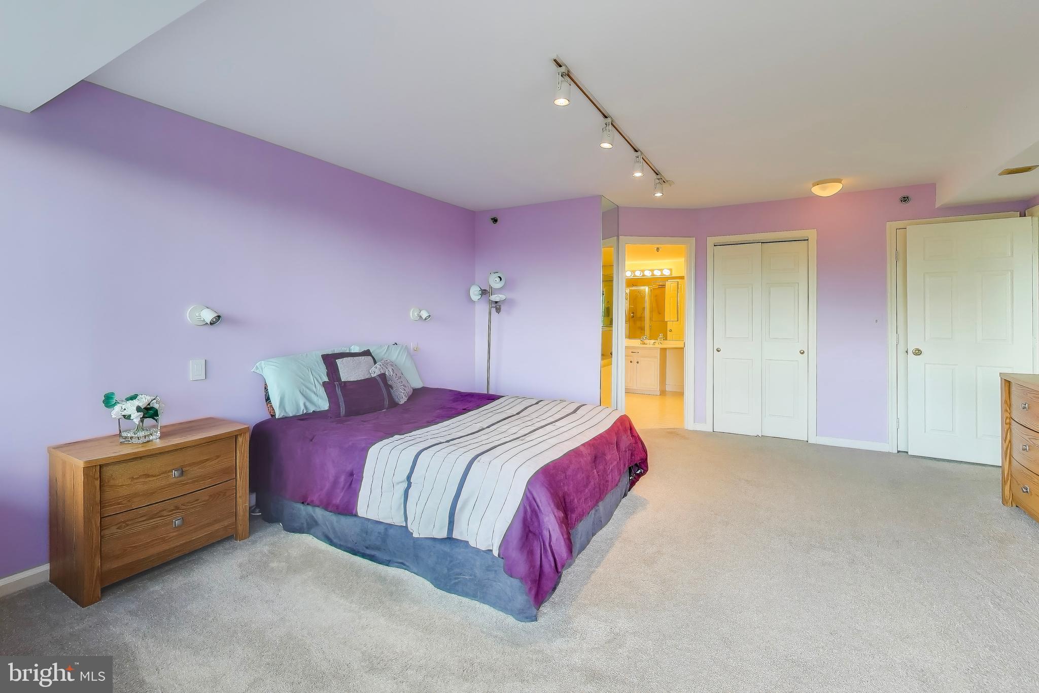 Real estate listing preview #18