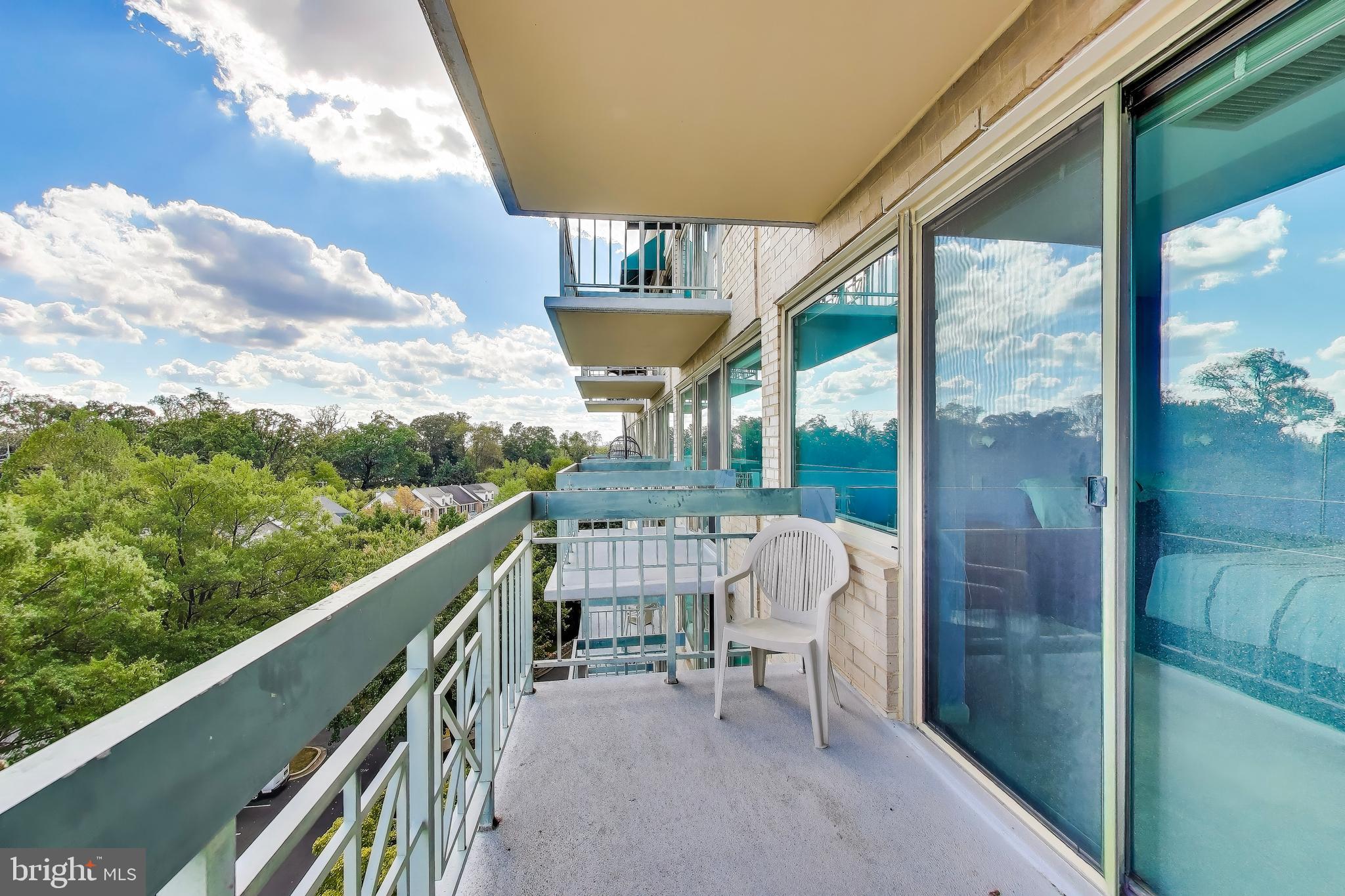 Real estate listing preview #22