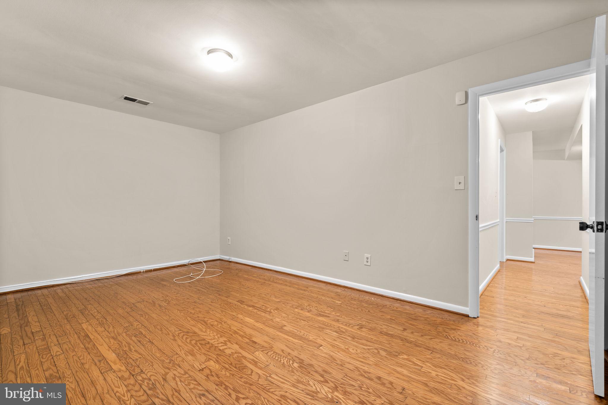 Real estate listing preview #45