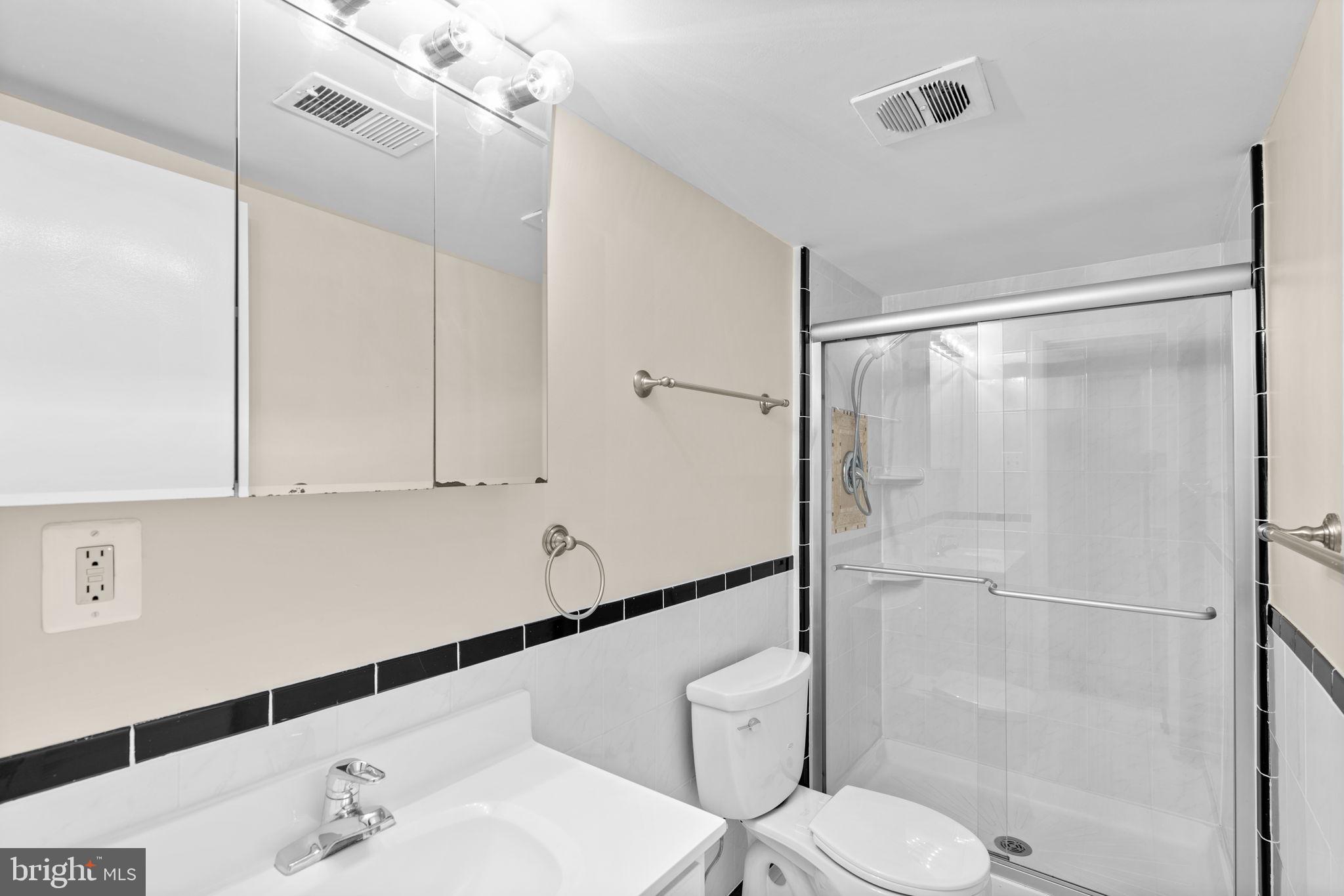 Real estate listing preview #36