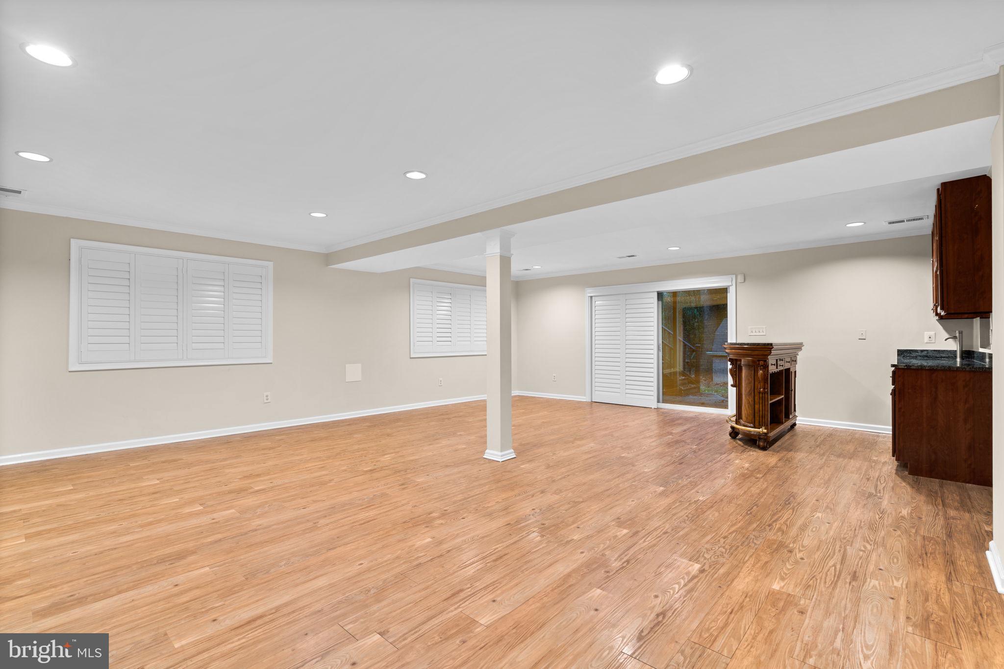 Real estate listing preview #37