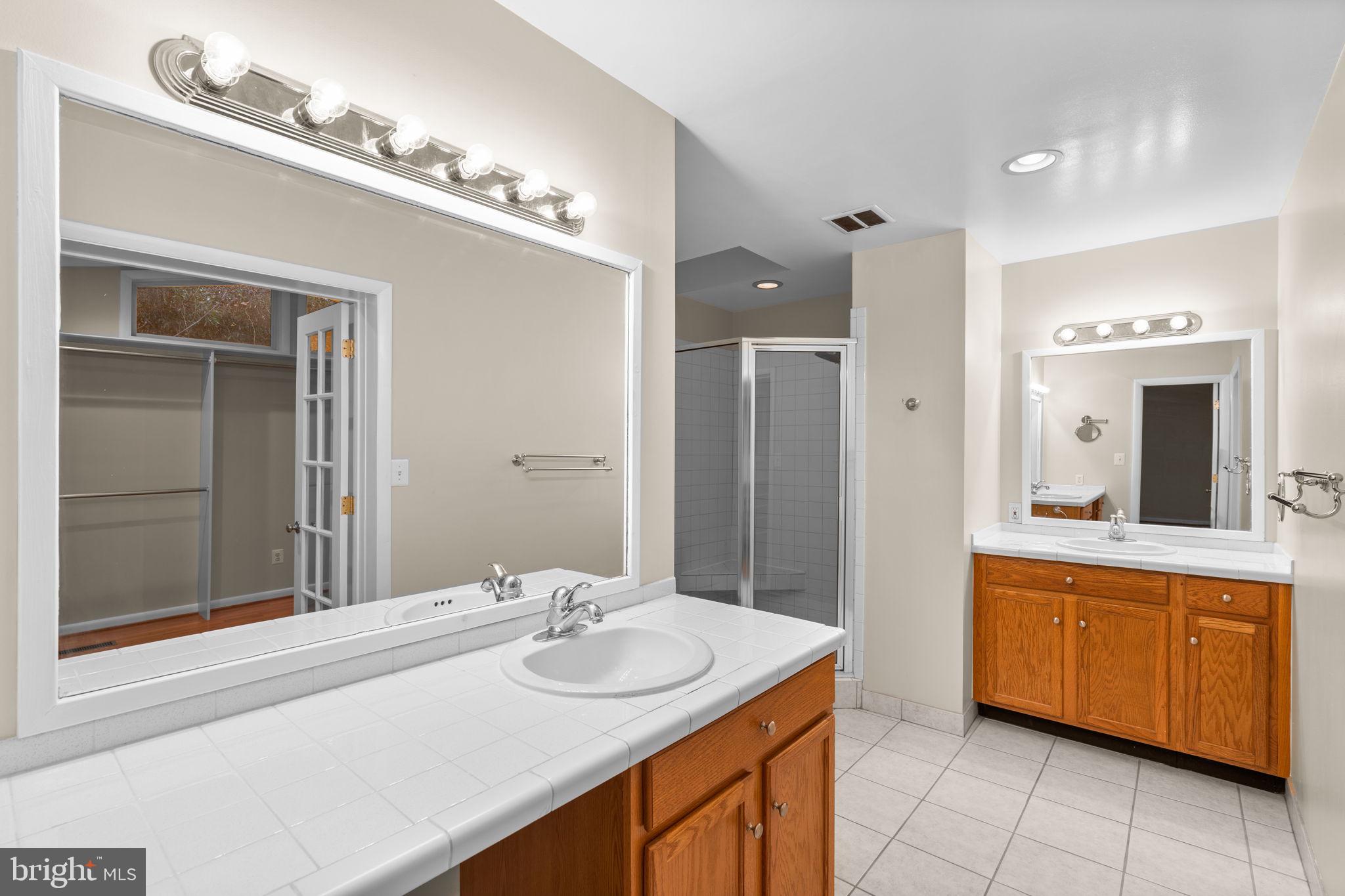 Real estate listing preview #24