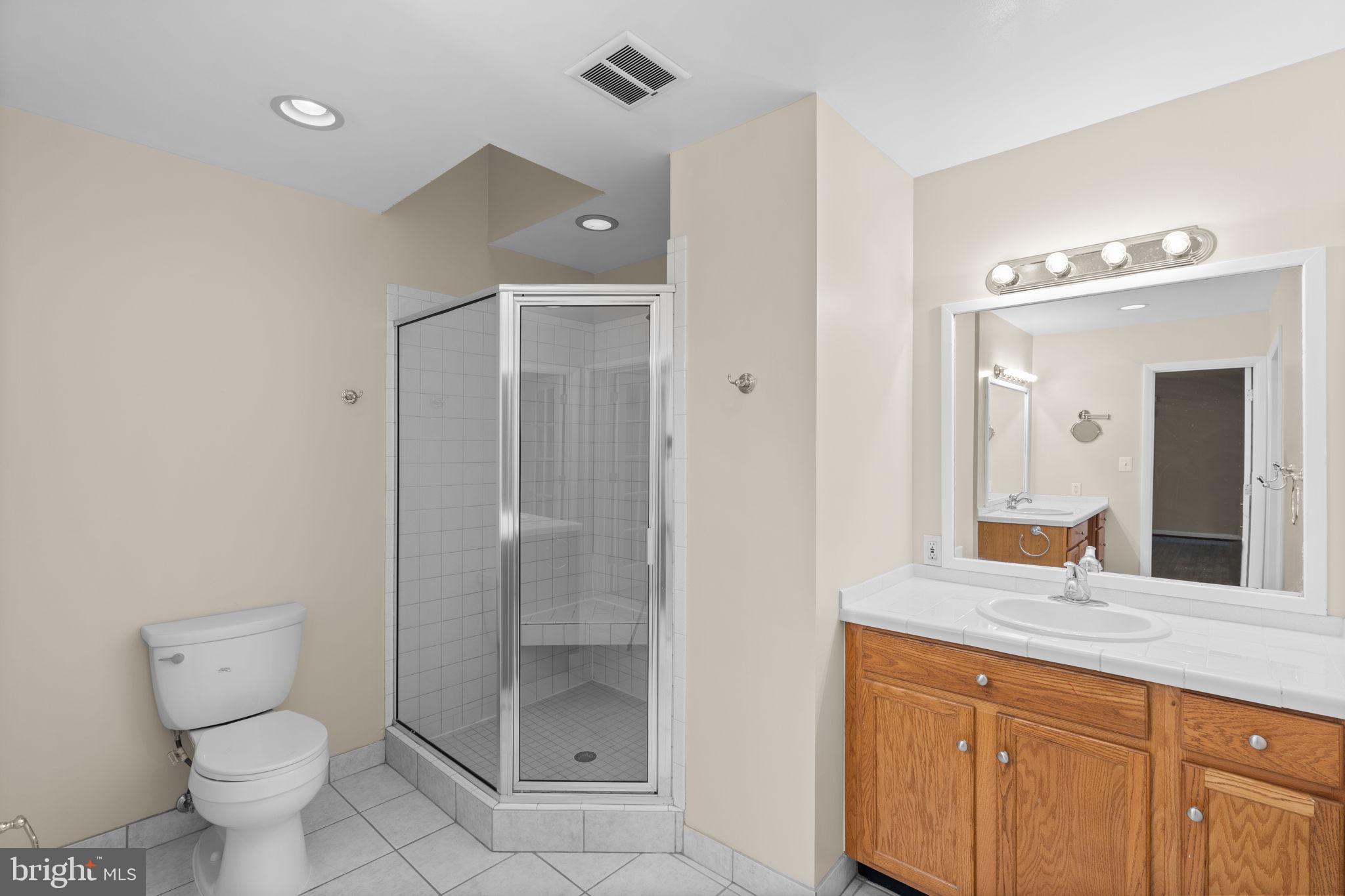 Real estate listing preview #25