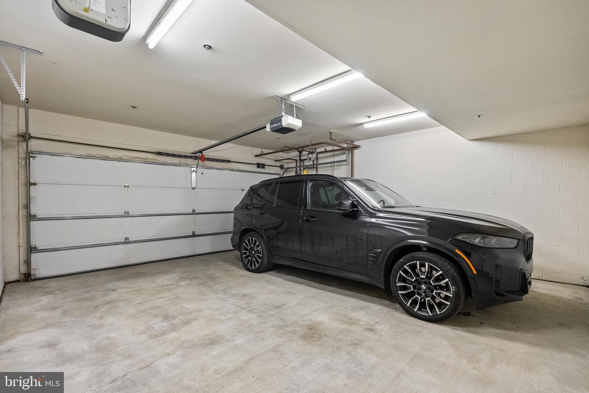 Real estate listing preview #32