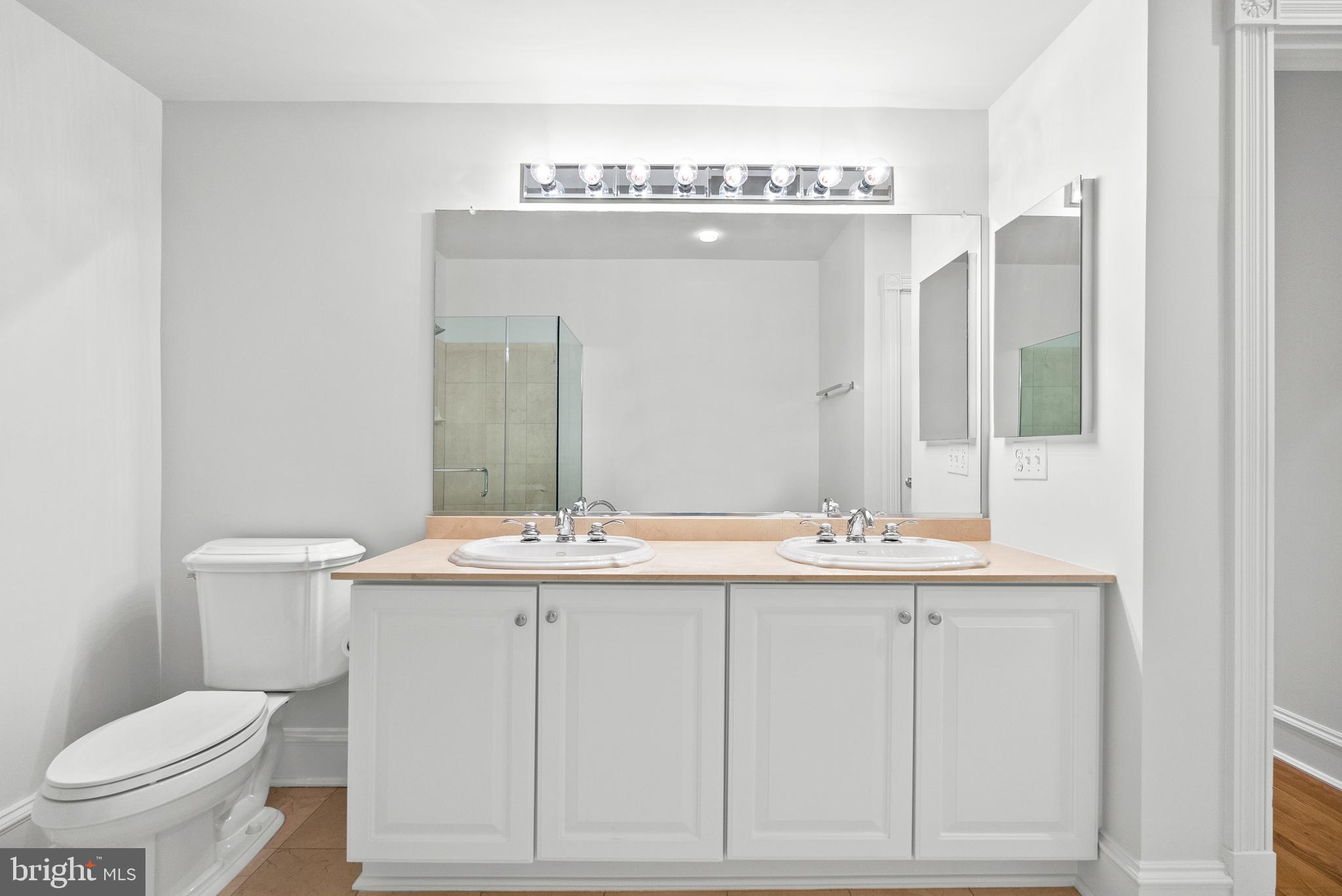 Real estate listing preview #18