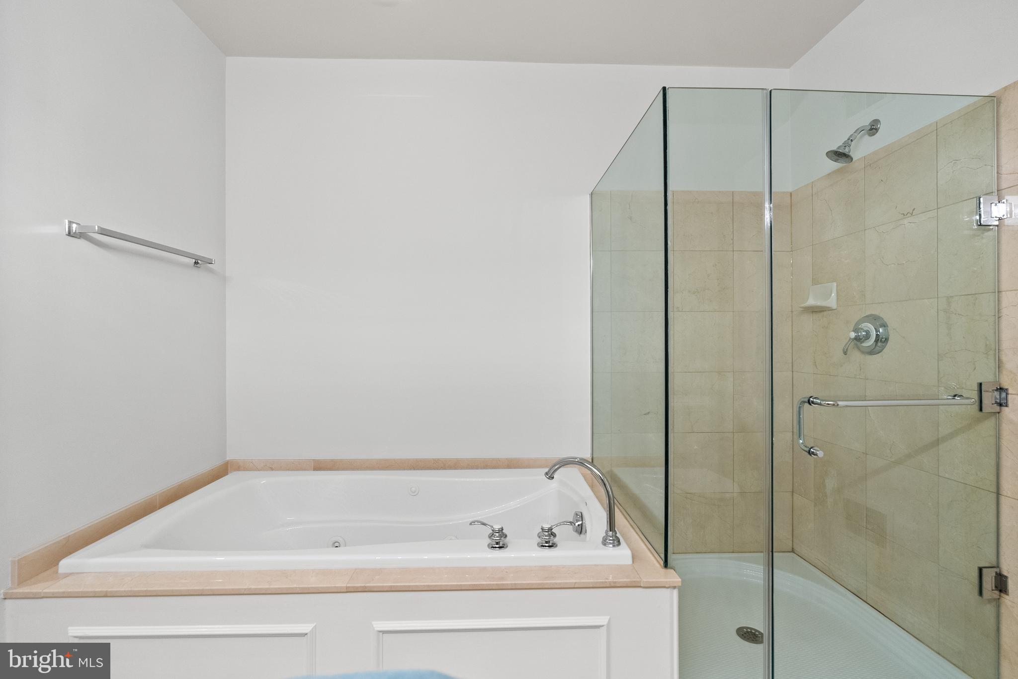 Real estate listing preview #19