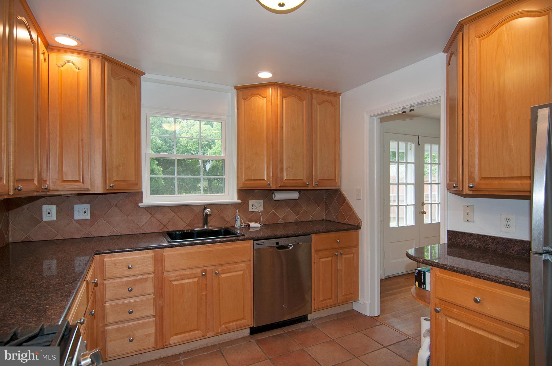 Real estate listing preview #15