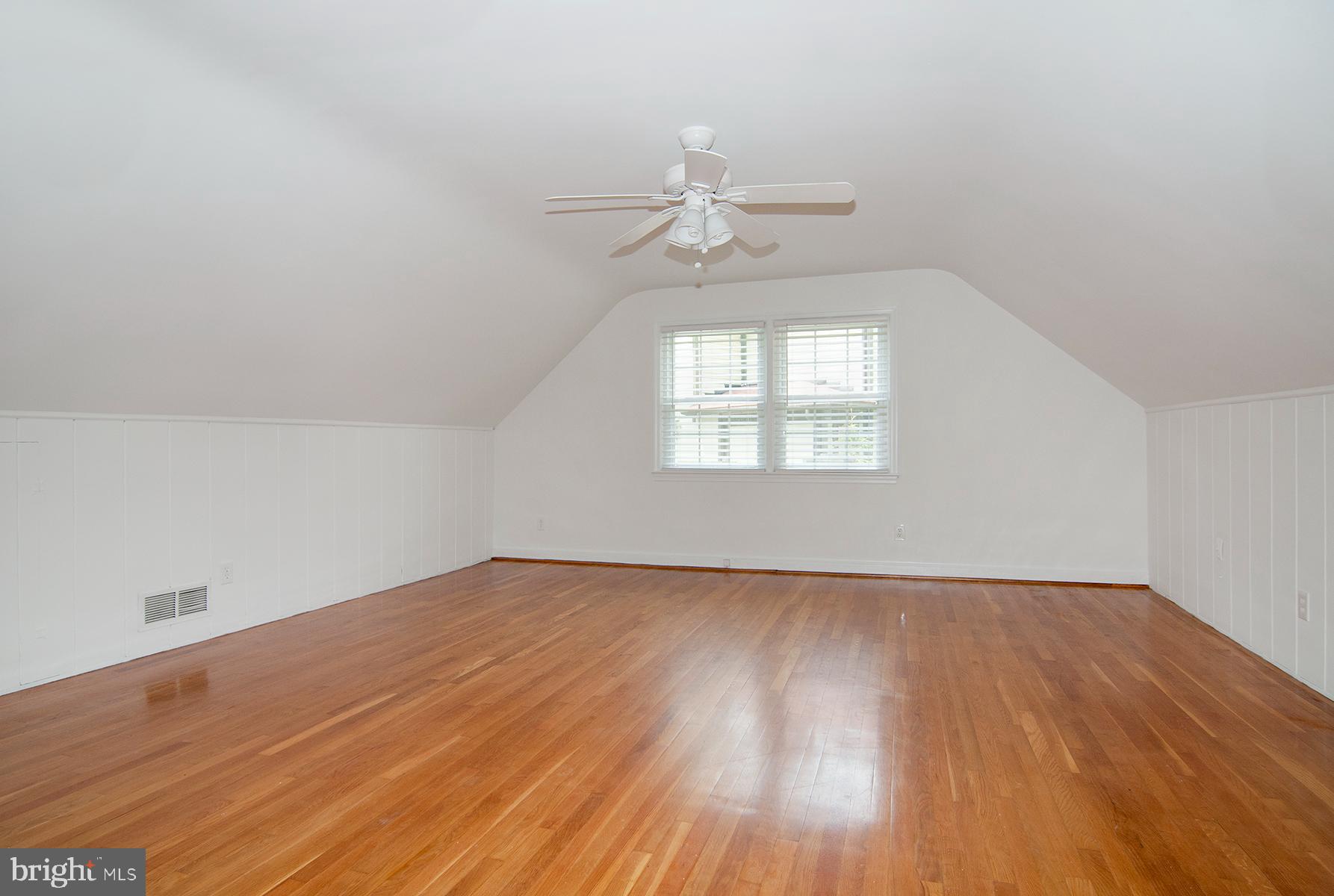 Real estate listing preview #27