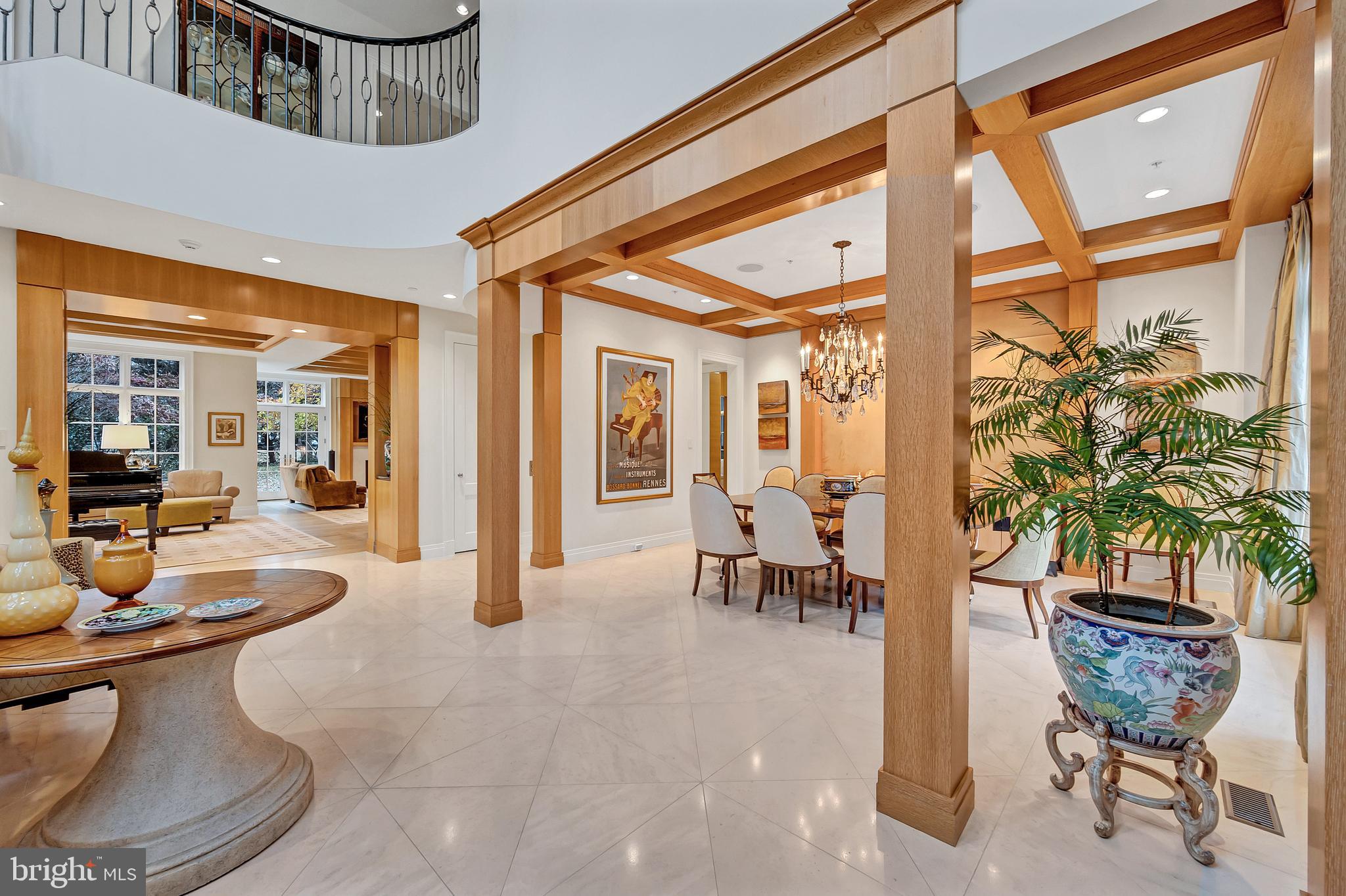 Real estate listing preview #5