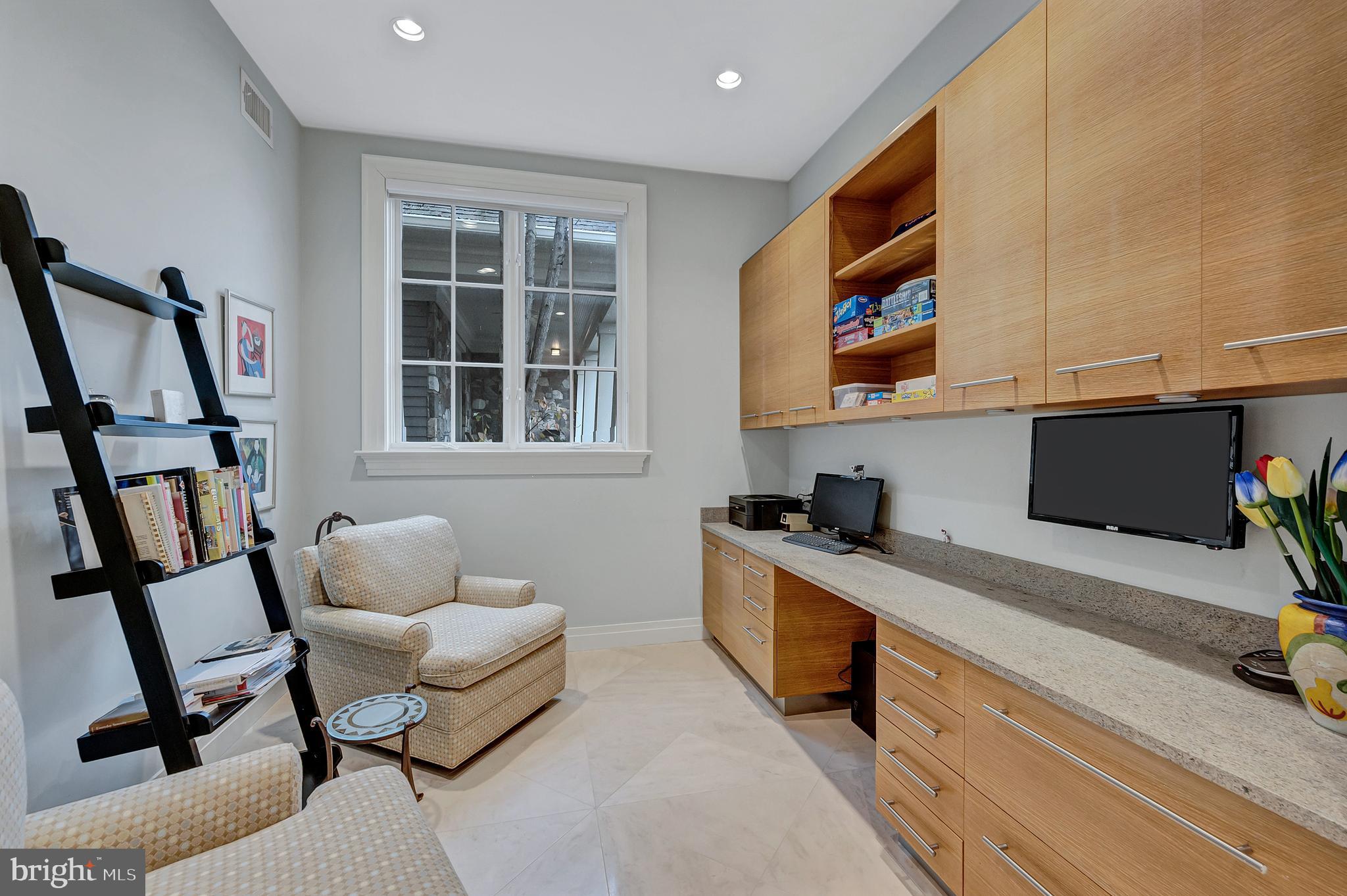 Real estate listing preview #23