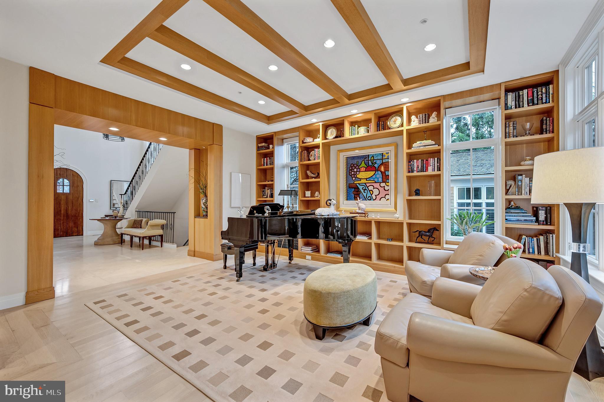 Real estate listing preview #9