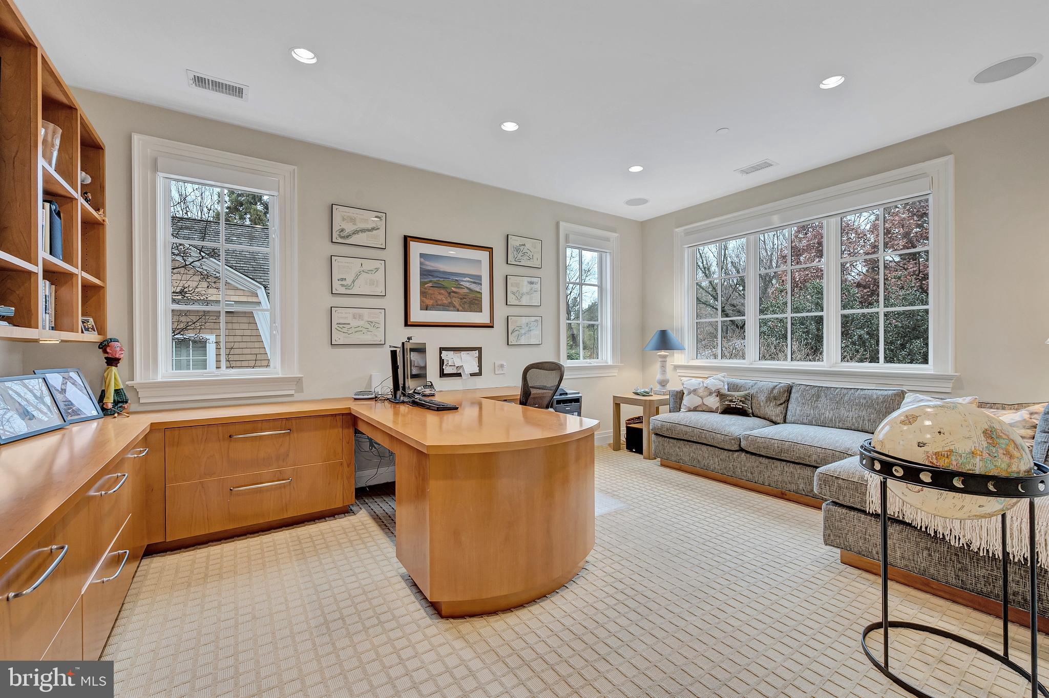 Real estate listing preview #34