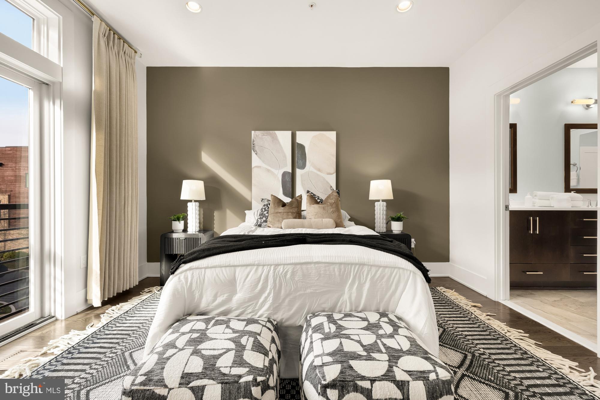 Real estate listing preview #17