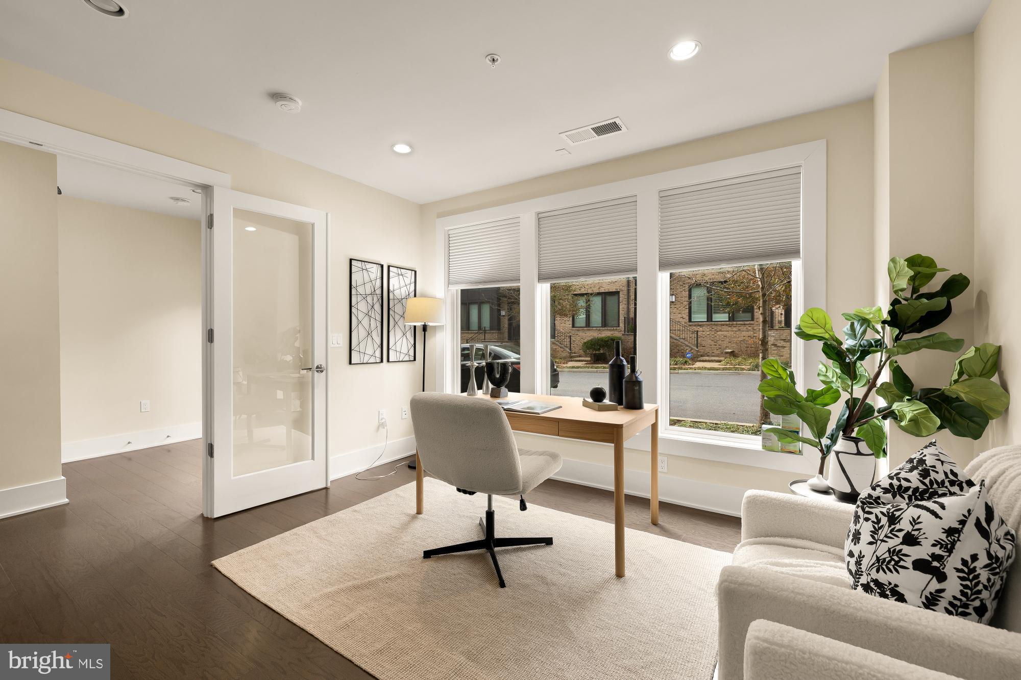 Real estate listing preview #29