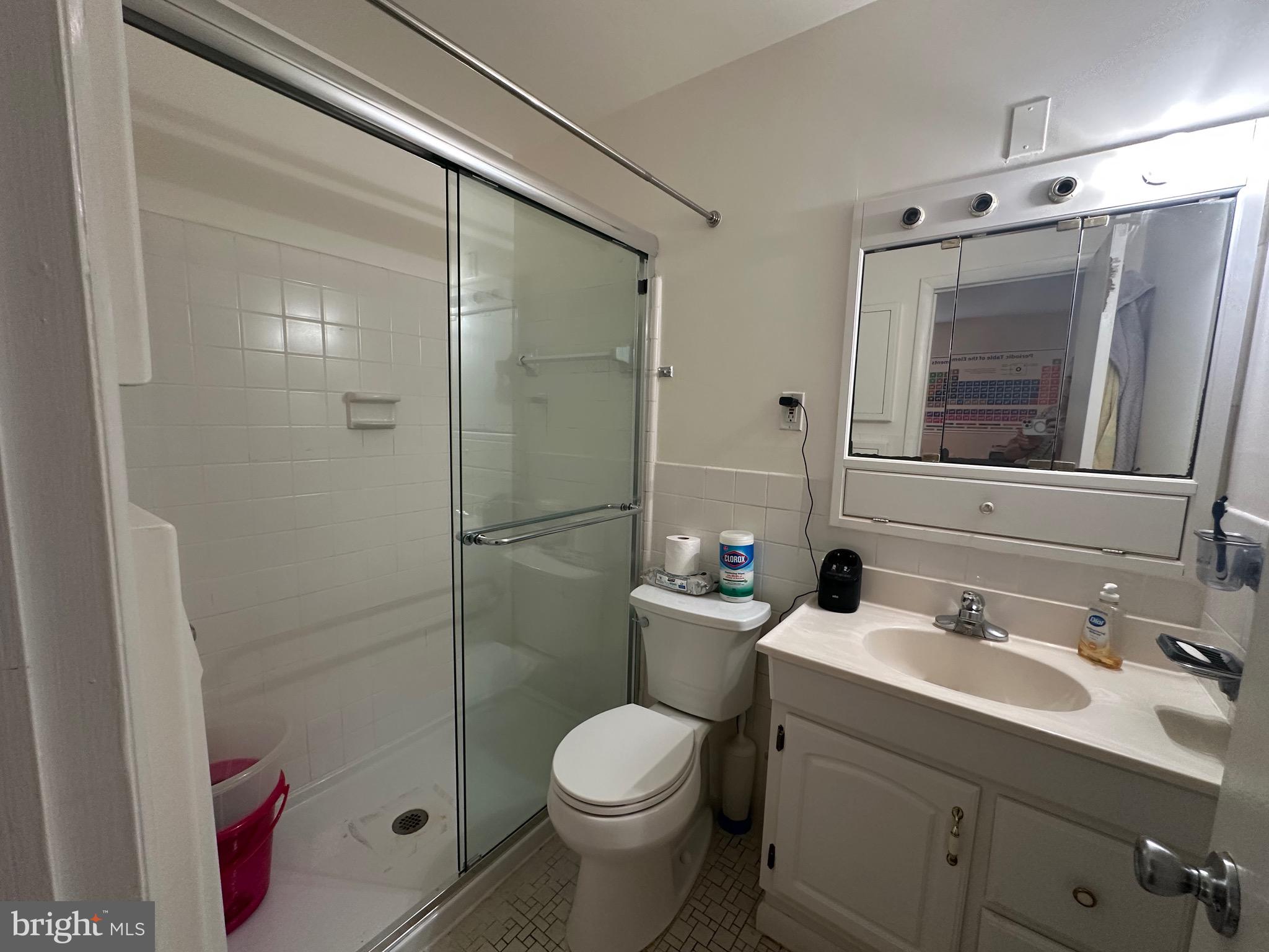 Real estate listing preview #16