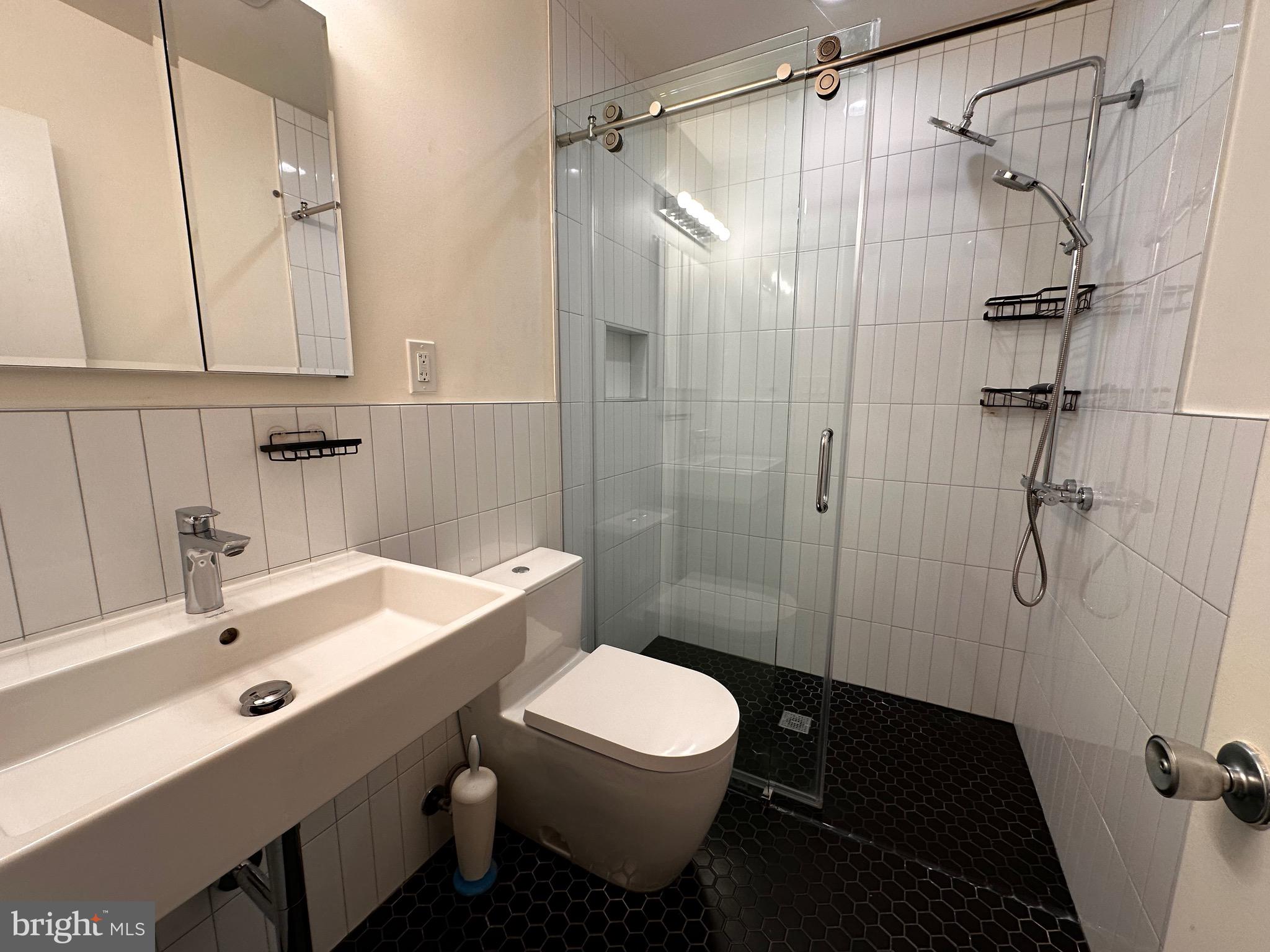 Real estate listing preview #10