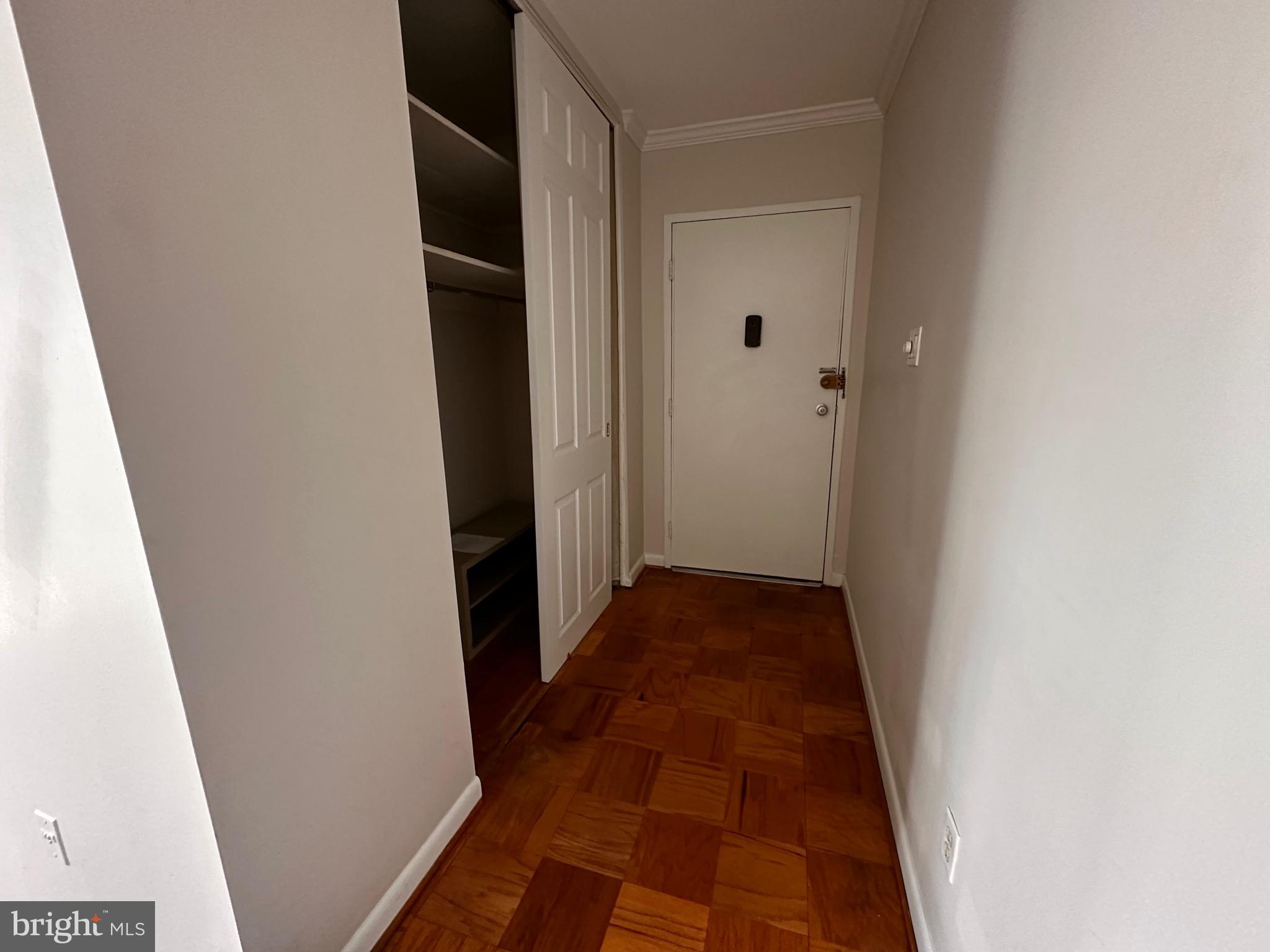 Real estate listing preview #3