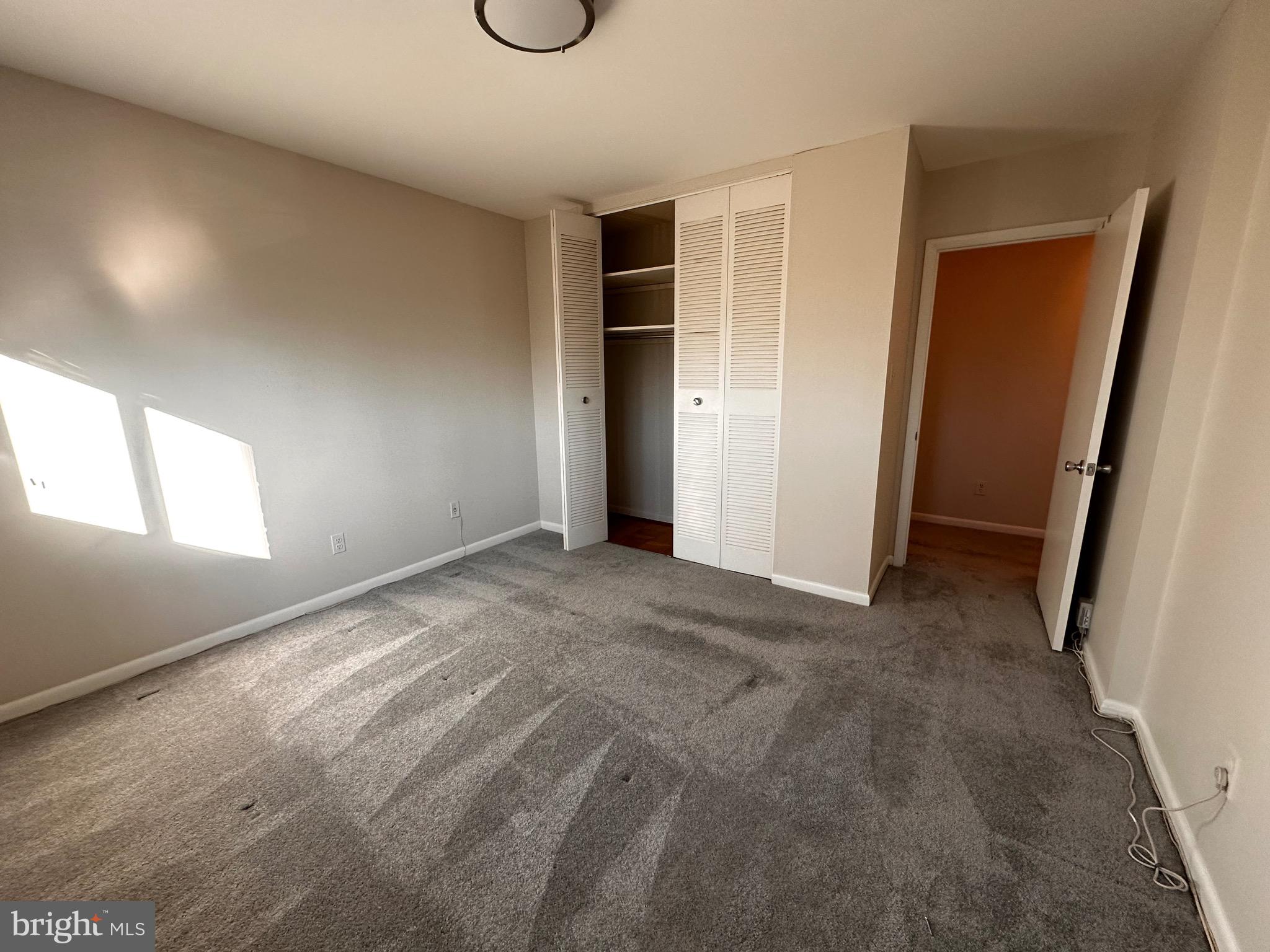 Real estate listing preview #9