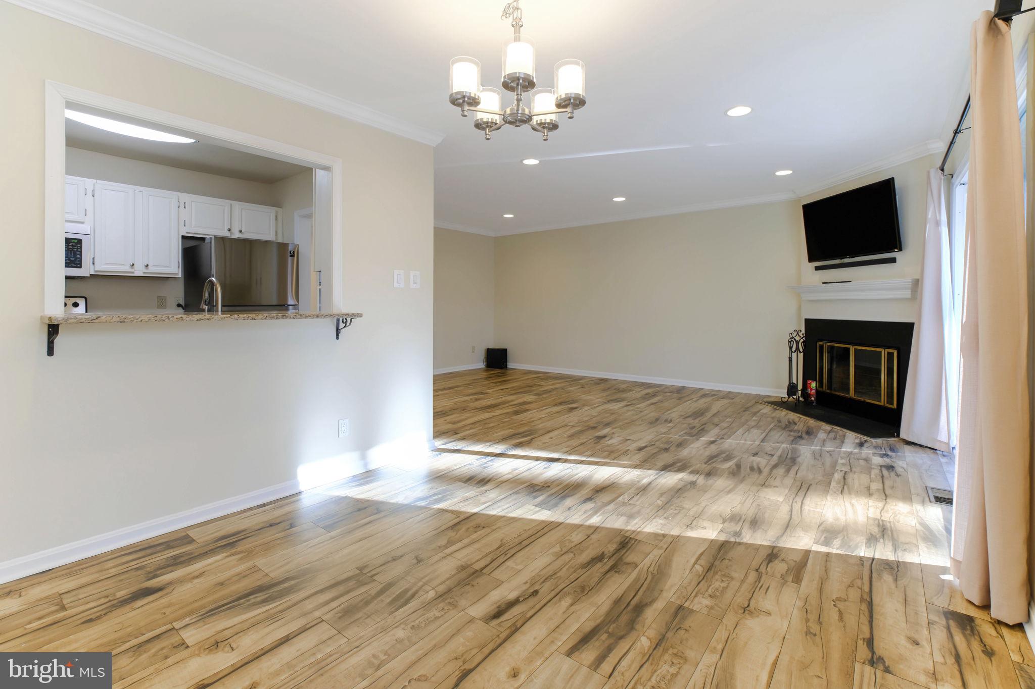 Real estate listing preview #4