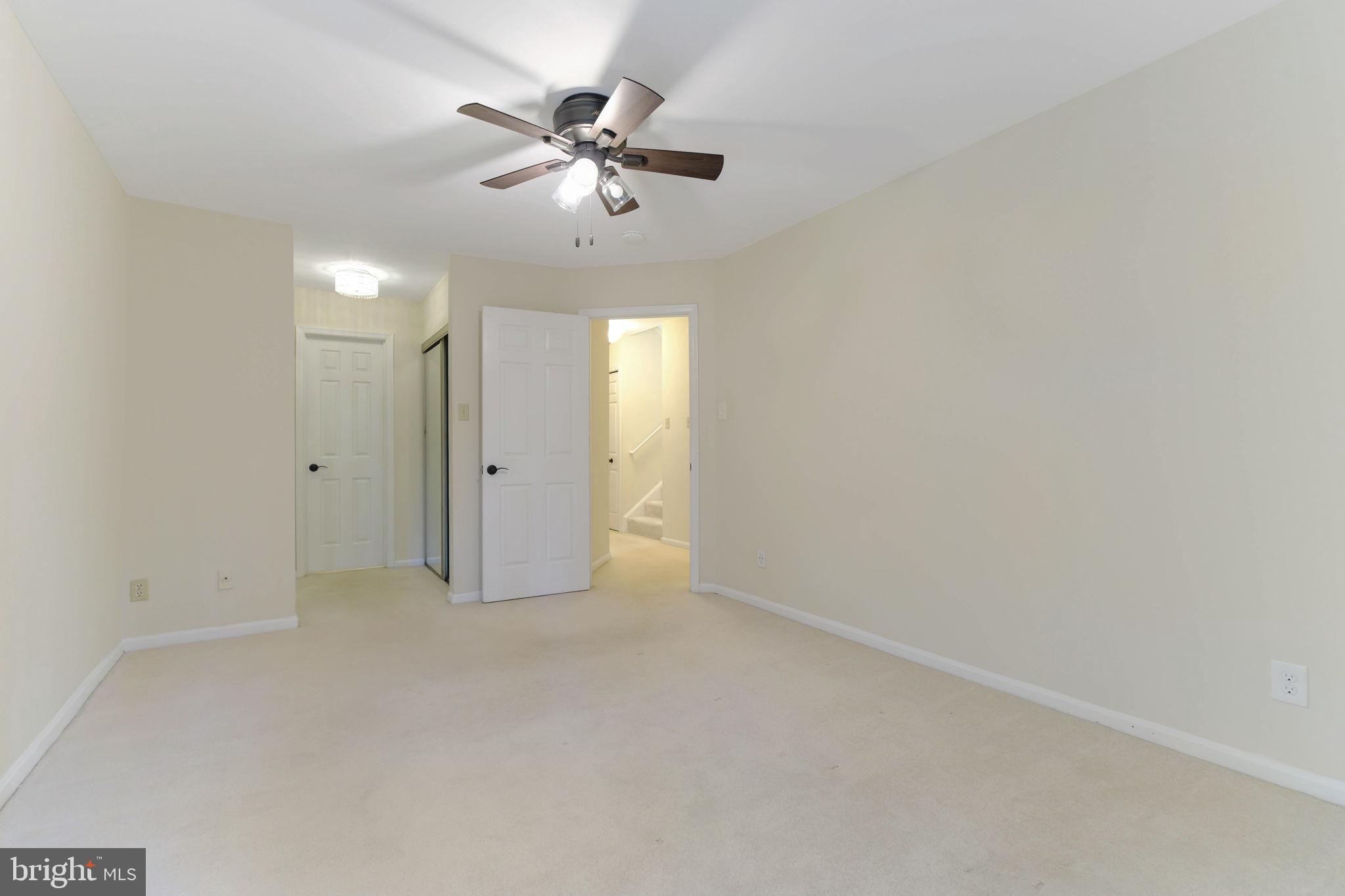 Real estate listing preview #12