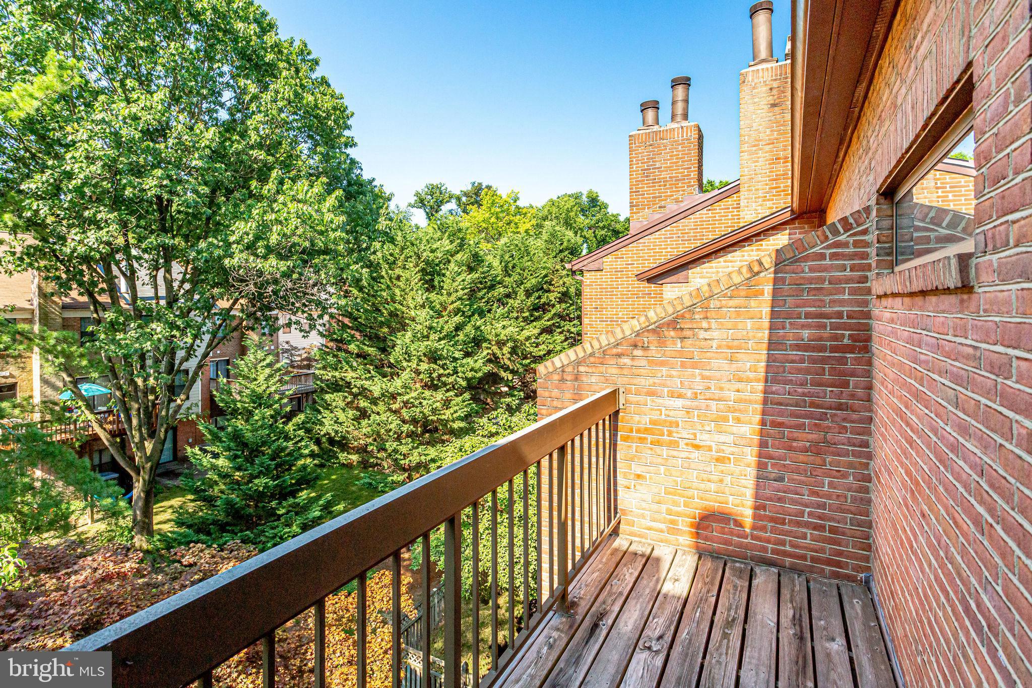 Real estate listing preview #28