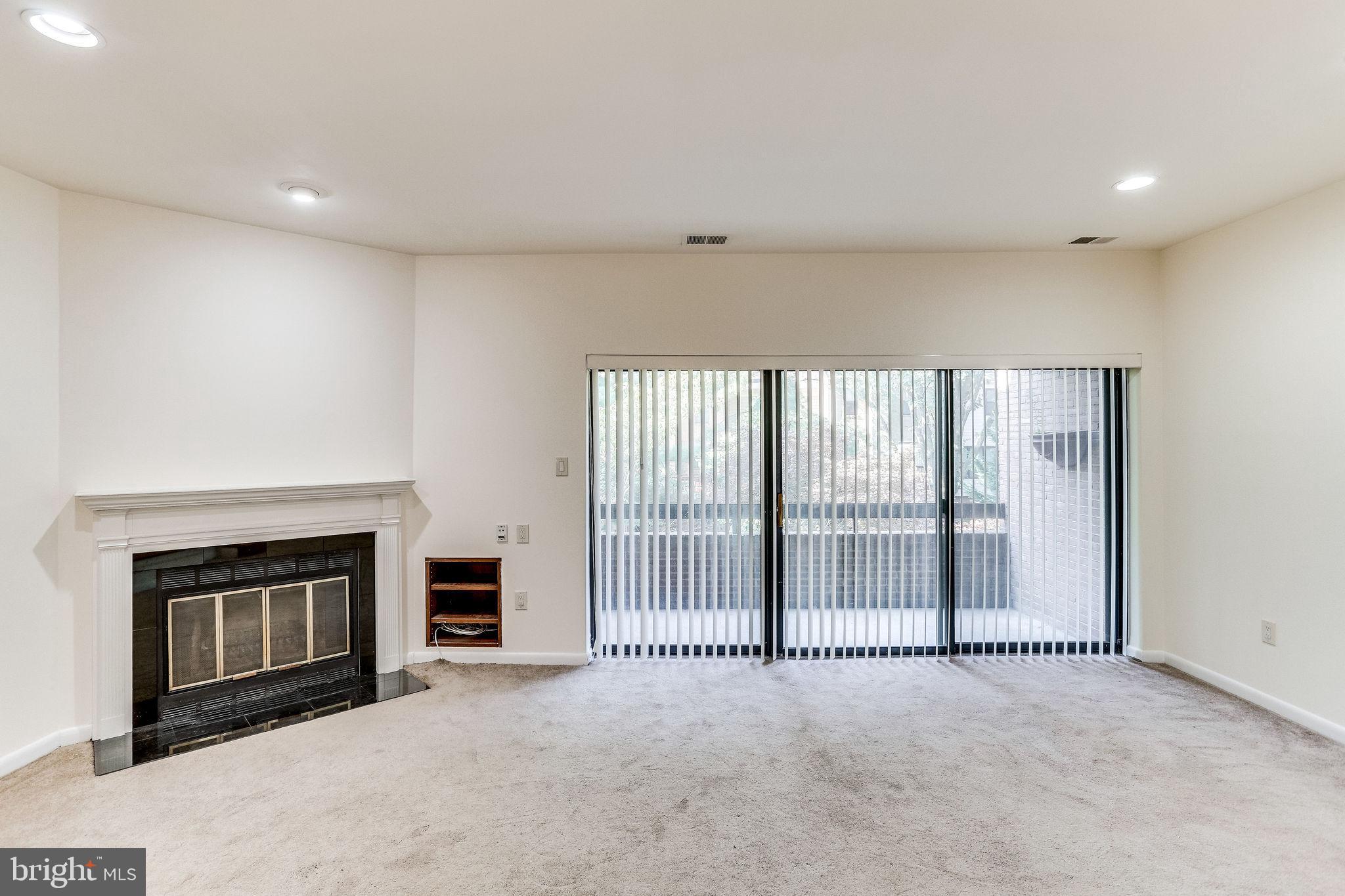 Real estate listing preview #8