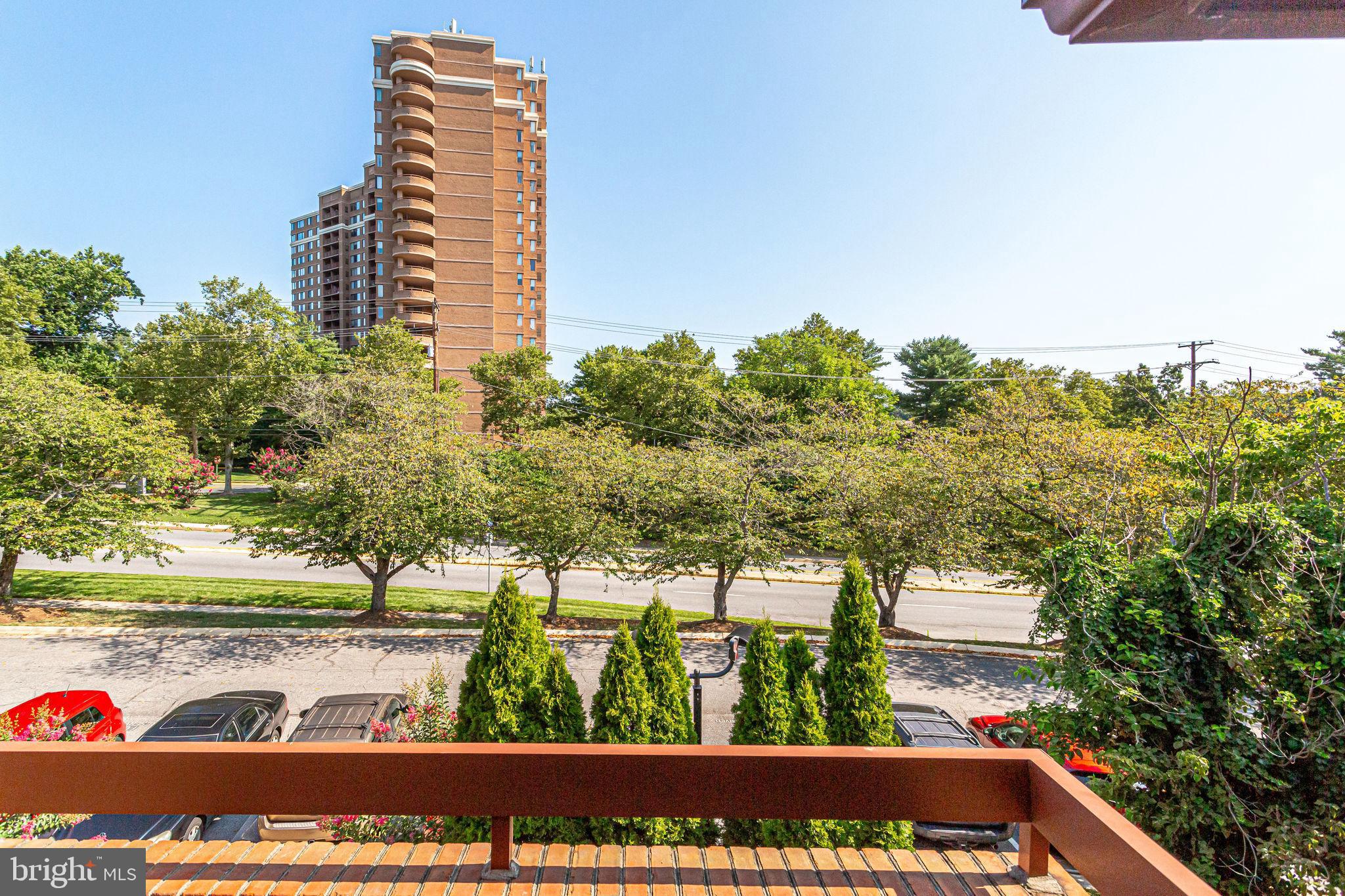 Real estate listing preview #25