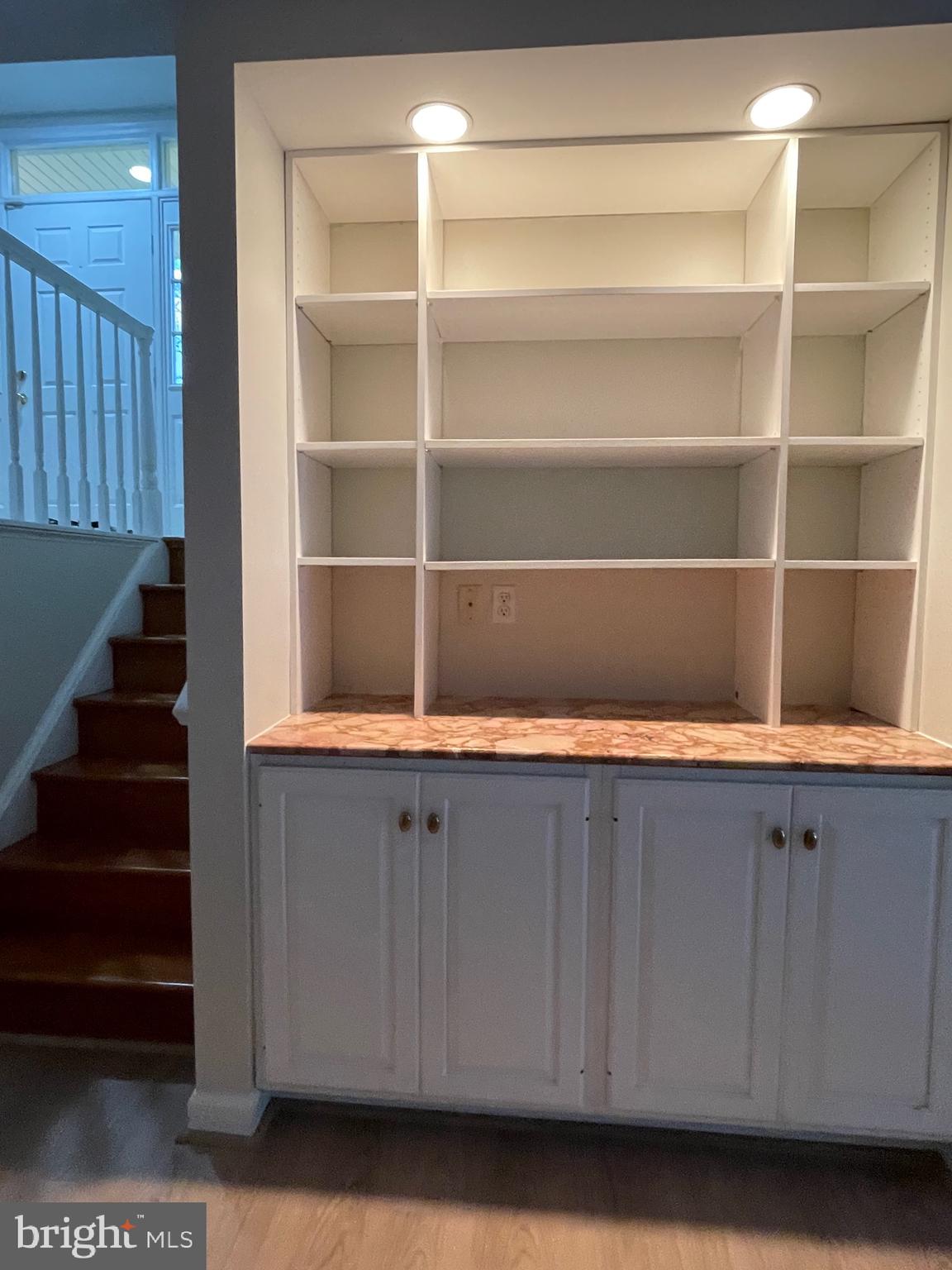 Real estate listing preview #50