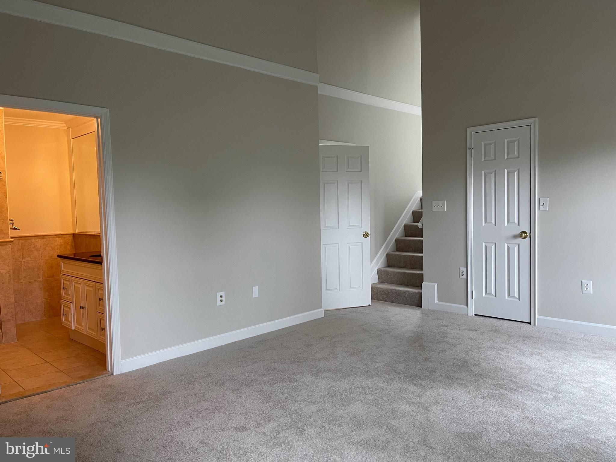 Real estate listing preview #34