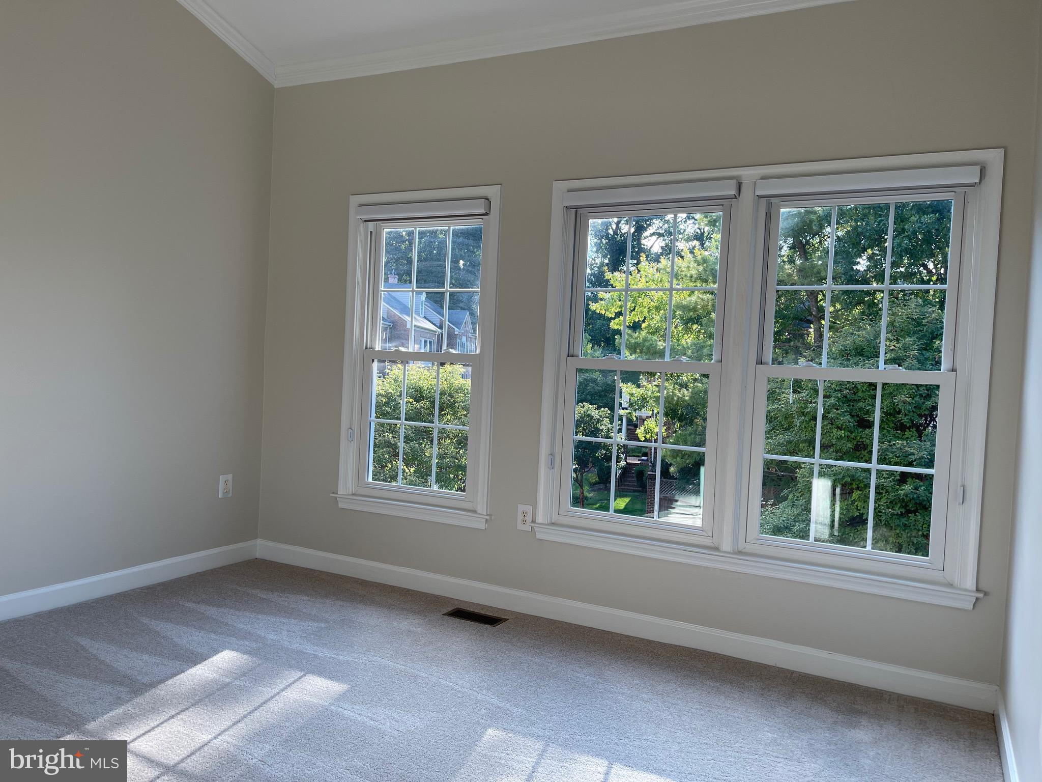 Real estate listing preview #44