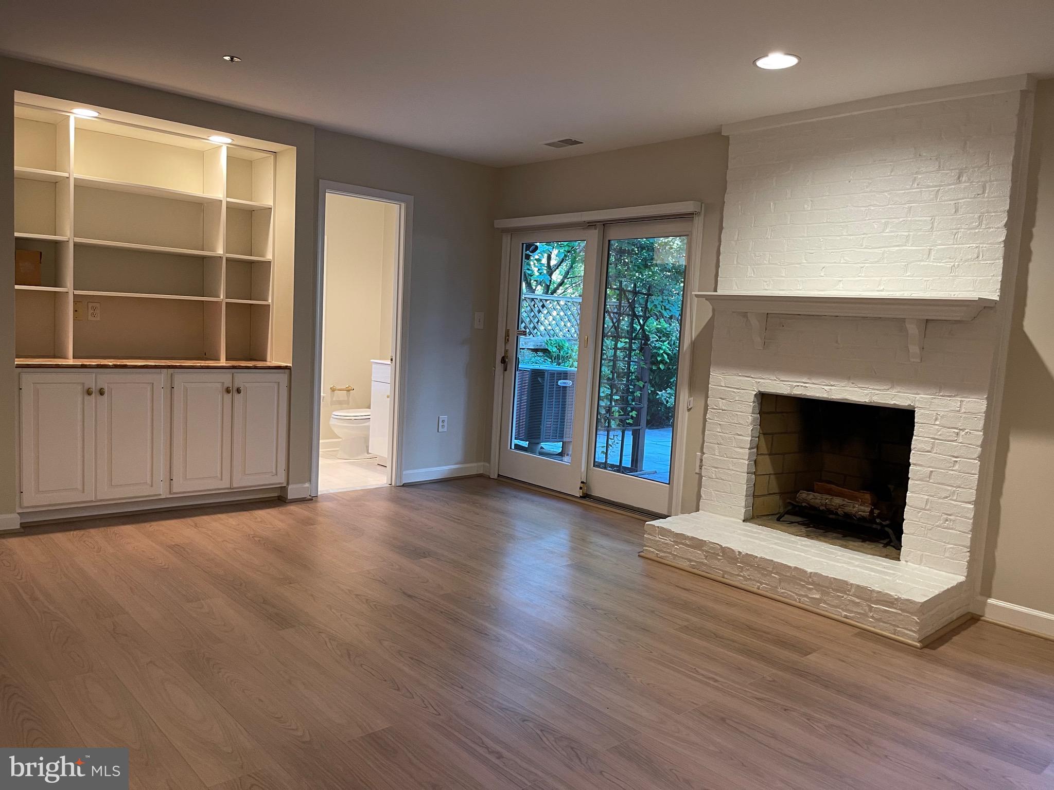 Real estate listing preview #49