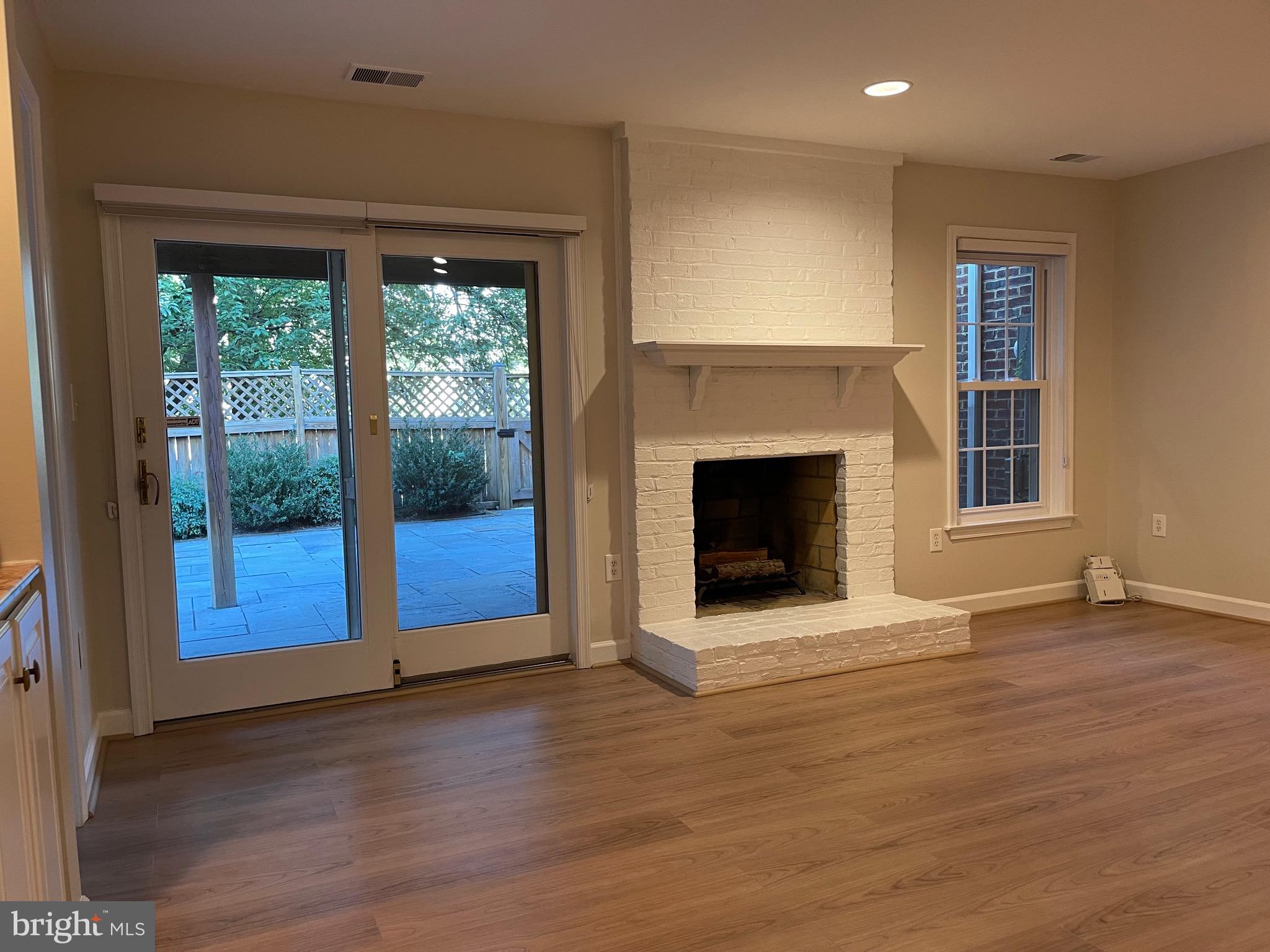 Real estate listing preview #48