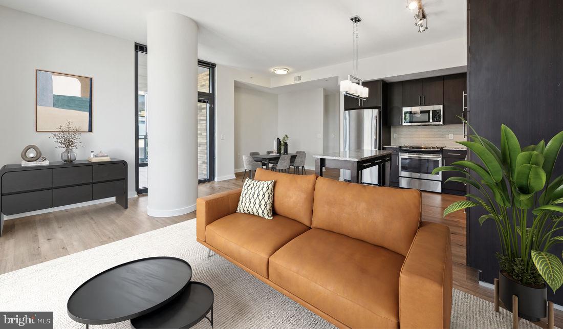 Real estate listing preview #11